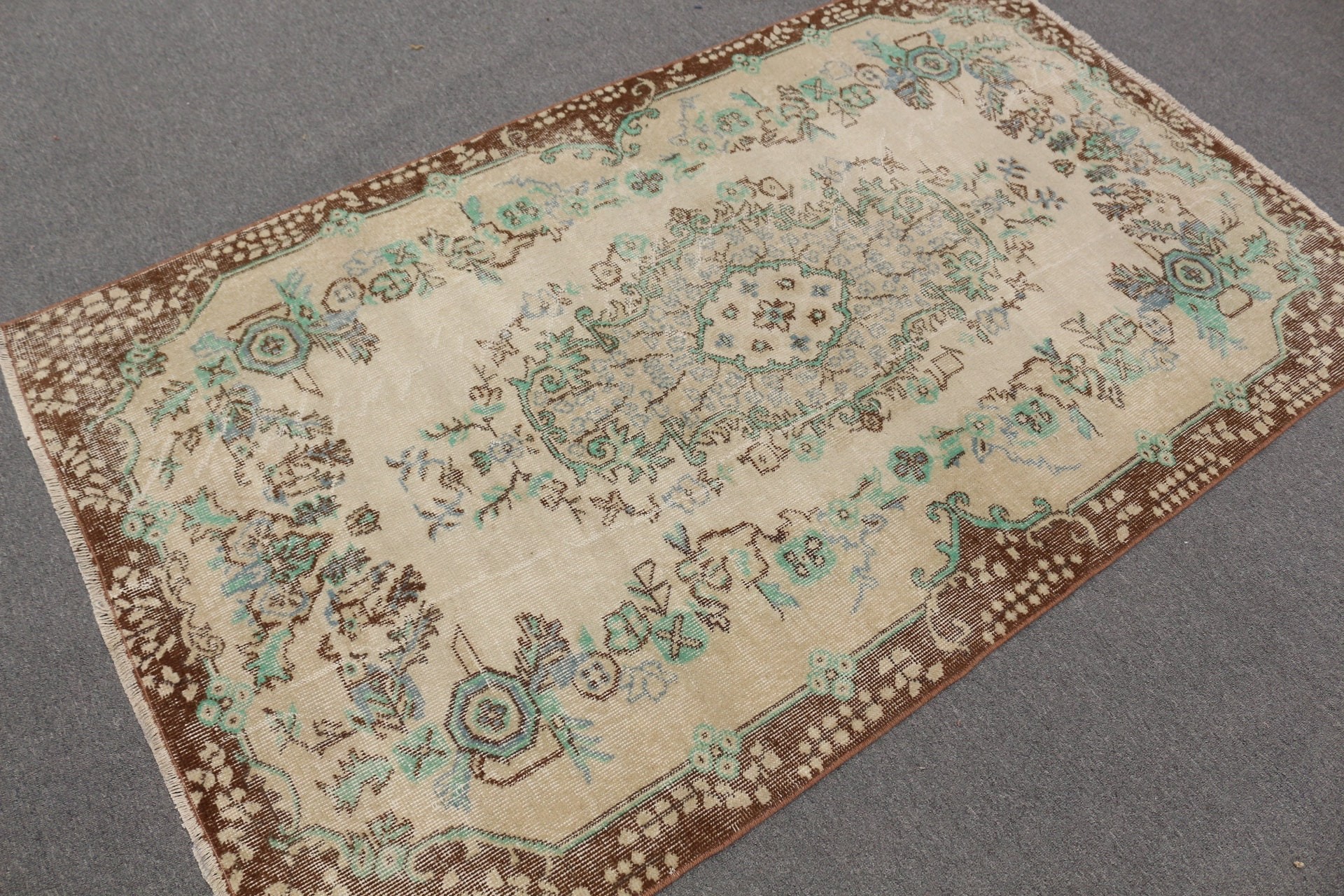 3.9x6.4 ft Area Rugs, Beige Anatolian Rug, Turkey Rug, Dining Room Rug, Turkish Rugs, Nursery Rug, Vintage Rug, Floor Rugs