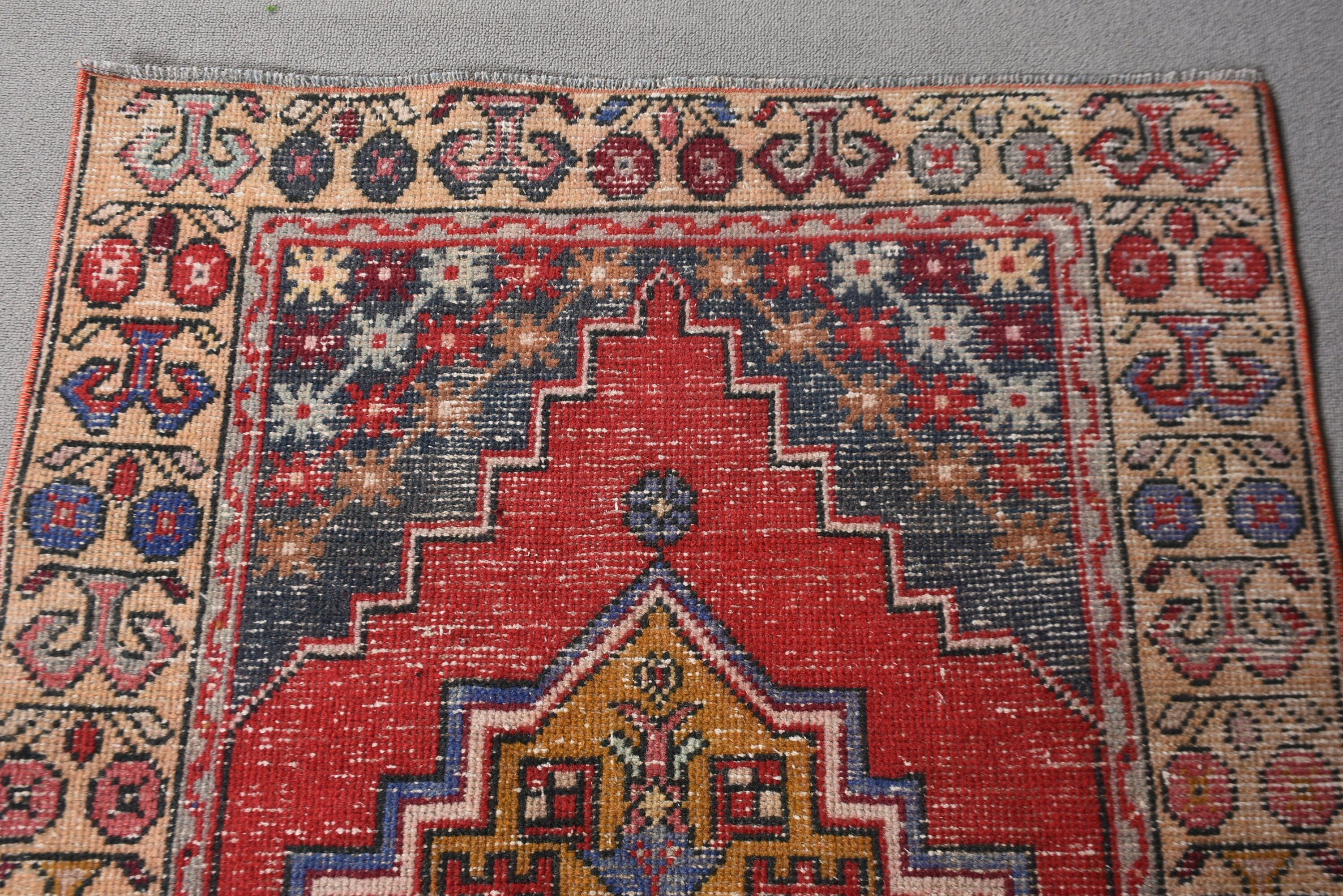 Moroccan Rugs, Car Mat Rugs, Turkish Rug, Bathroom Rug, 2.9x4.9 ft Small Rug, Luxury Rugs, Red Kitchen Rugs, Oushak Rug, Vintage Rugs