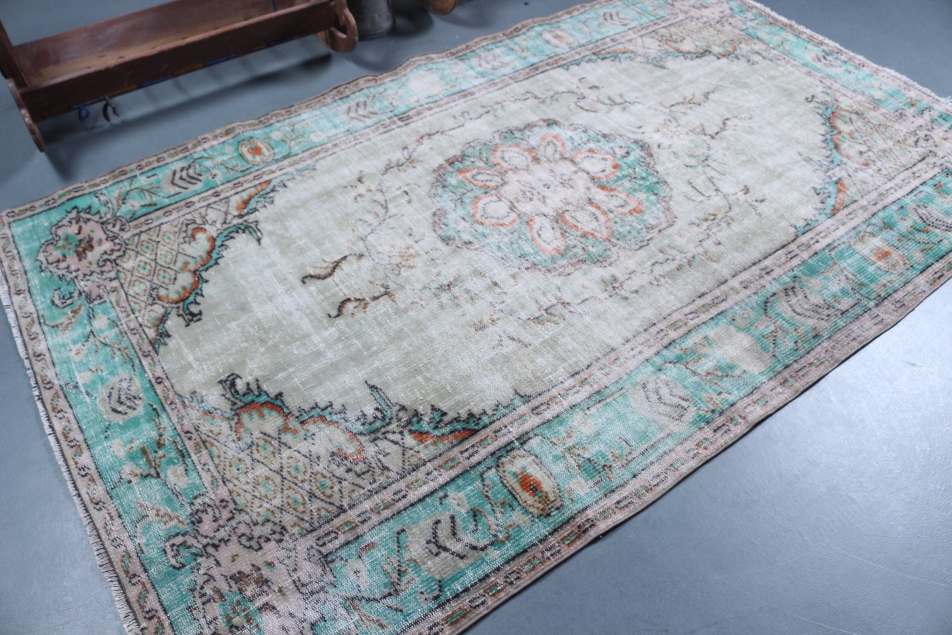 Vintage Halı, Ev Dekorasyonu Halısı, Yeşil Fas Halıları, 5.2x8.4 ft Büyük Halı, Yemek Odası Halısı, Türk Halıları, Oushak Halısı, Parlak Halı, Yatak Odası Halısı