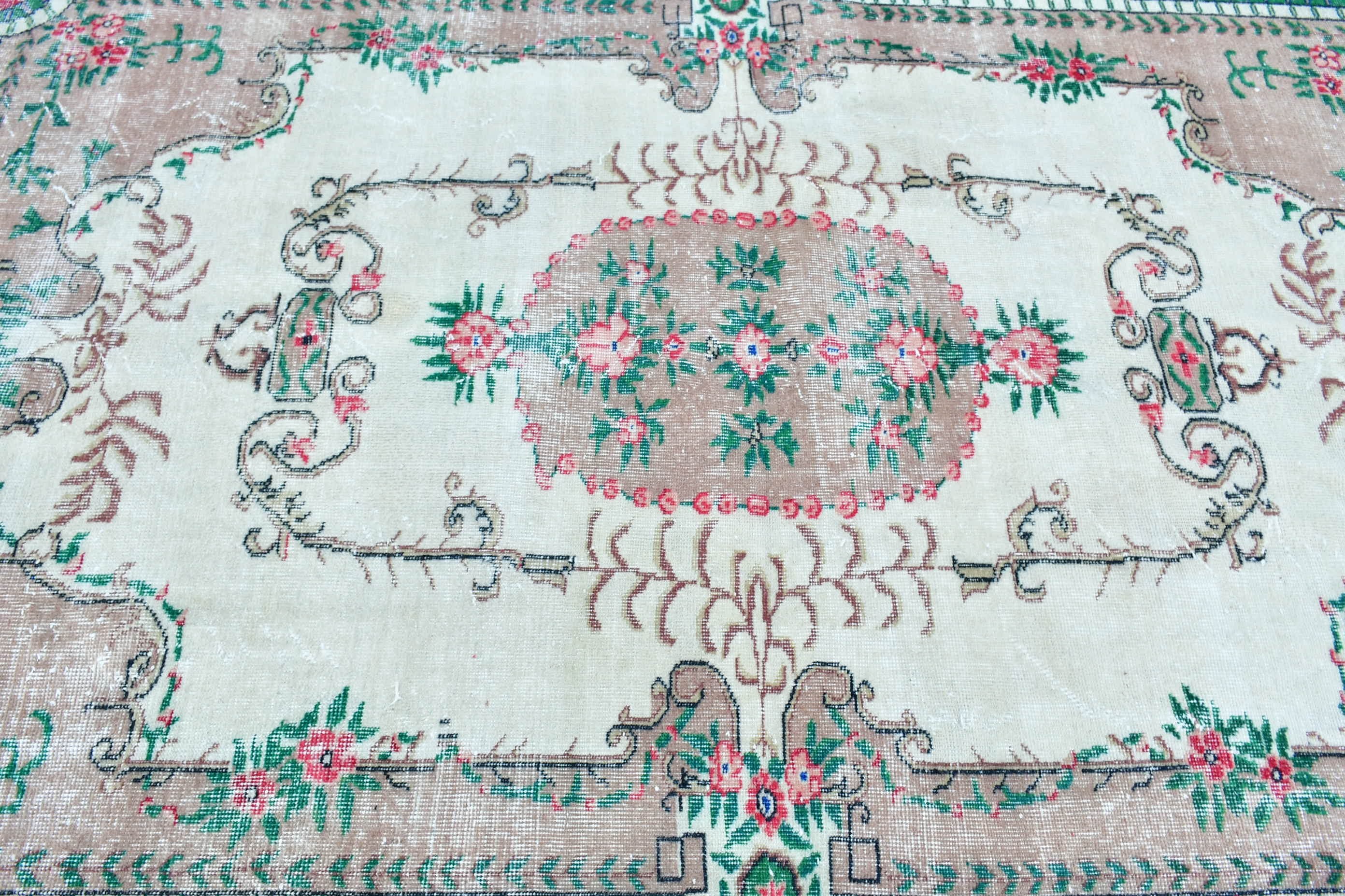 Old Rug, Turkish Rug, Green  5.4x8.9 ft Large Rug, Living Room Rug, Antique Rug, Bedroom Rug, Vintage Rugs