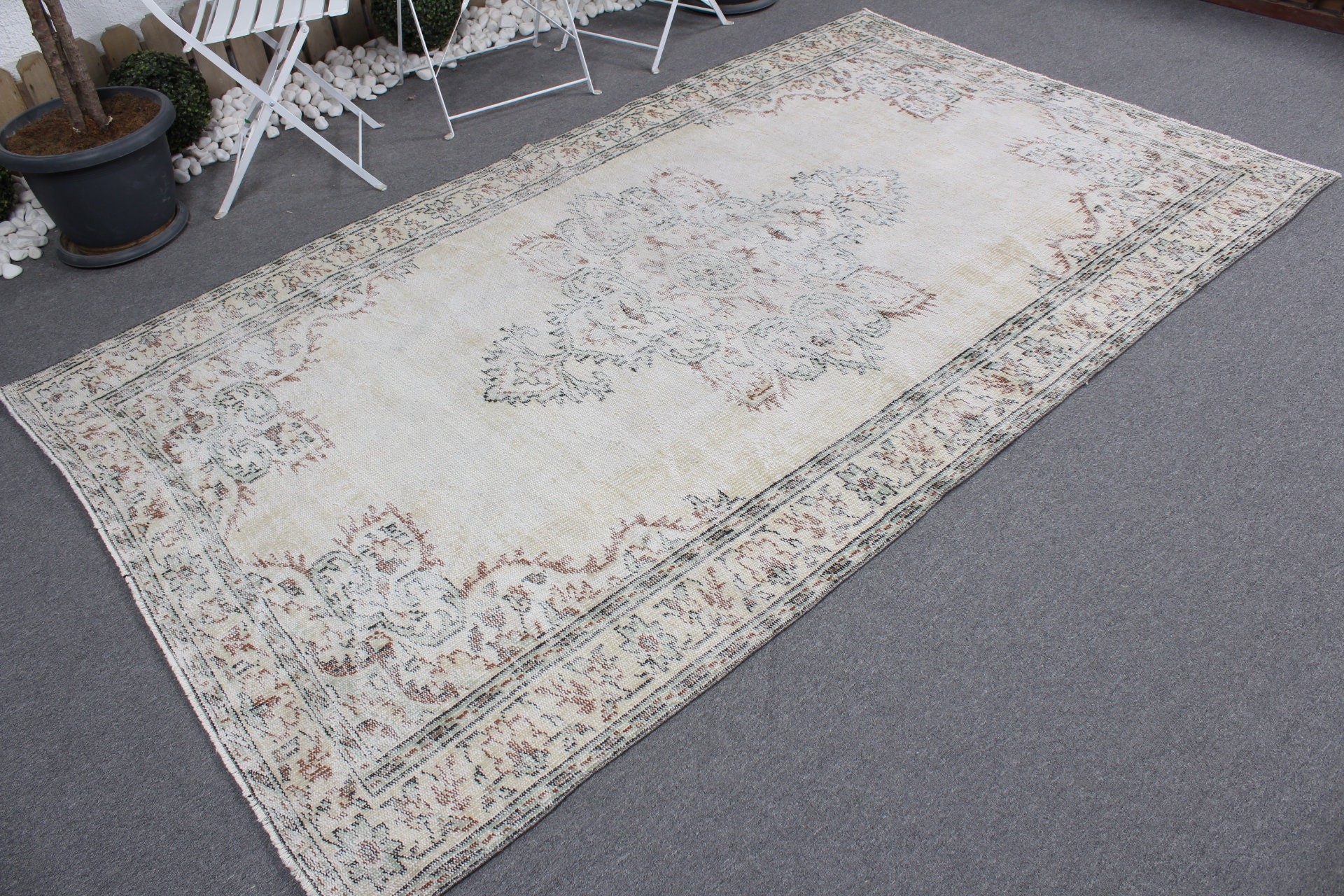 Anatolian Rug, 5.1x8.6 ft Large Rug, Beige Anatolian Rug, Living Room Rug, Salon Rug, Vintage Rugs, Turkish Rug, Floor Rug, Art Rug