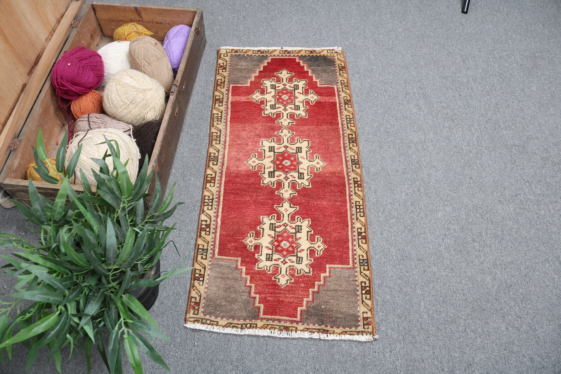 Küçük Alan Halıları, Vintage Halılar, Yün Halı, 1,5x3,2 ft Küçük Halı, Araba Paspas Halıları, Kırmızı Yün Halı, Yatak Odası Halısı, Boho Halısı, Türk Halısı