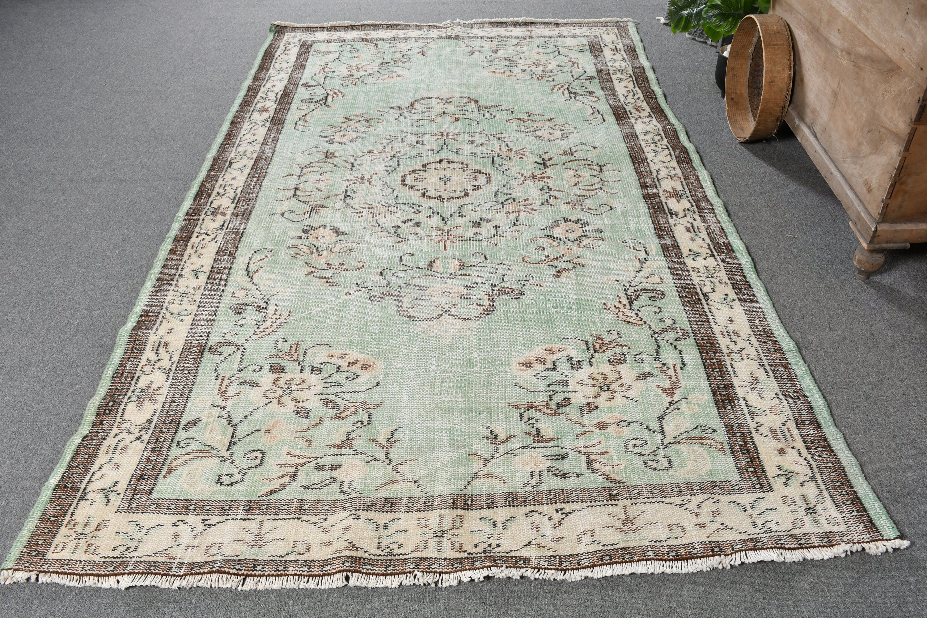 Mutfak Halıları, 5.3x8.7 ft Büyük Halı, Türk Halısı, Salon Halısı, Yemek Odası Halısı, Vintage Halı, Yeşil Anadolu Halısı, Salon Halıları, Harika Halılar