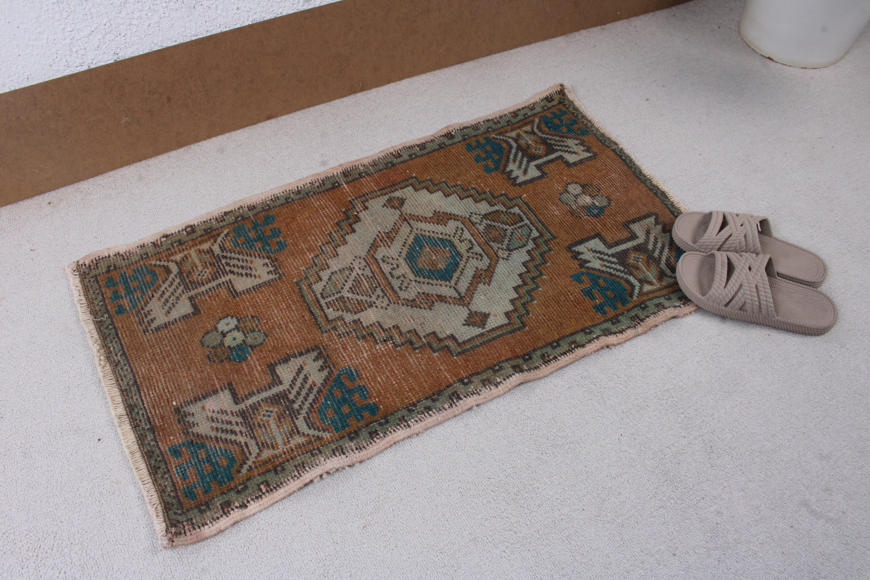 1.6x3 ft Small Rug, Bath Rugs, Rugs for Bedroom, Brown Oriental Rug, Statement Rug, Vintage Rug, Floor Rugs, Turkish Rug, Kitchen Rugs