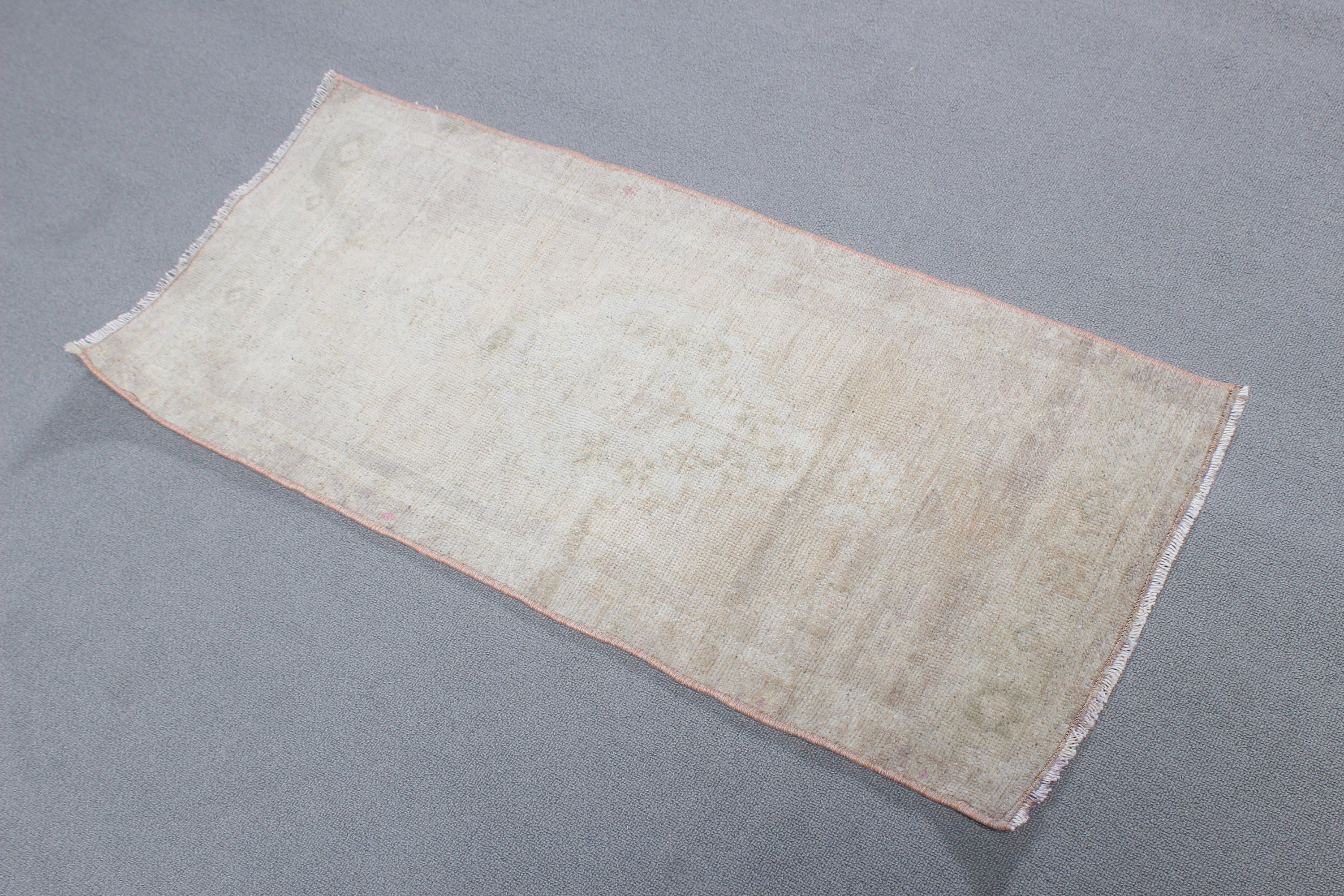 1.6x3.5 ft Küçük Halılar, Sarı El Dokuma Halı, Yatak Odası Halıları, Vintage Halı, Yer Halıları, Türk Halıları, Yatak Odası Halısı, Banyo Halısı, Giriş Halısı