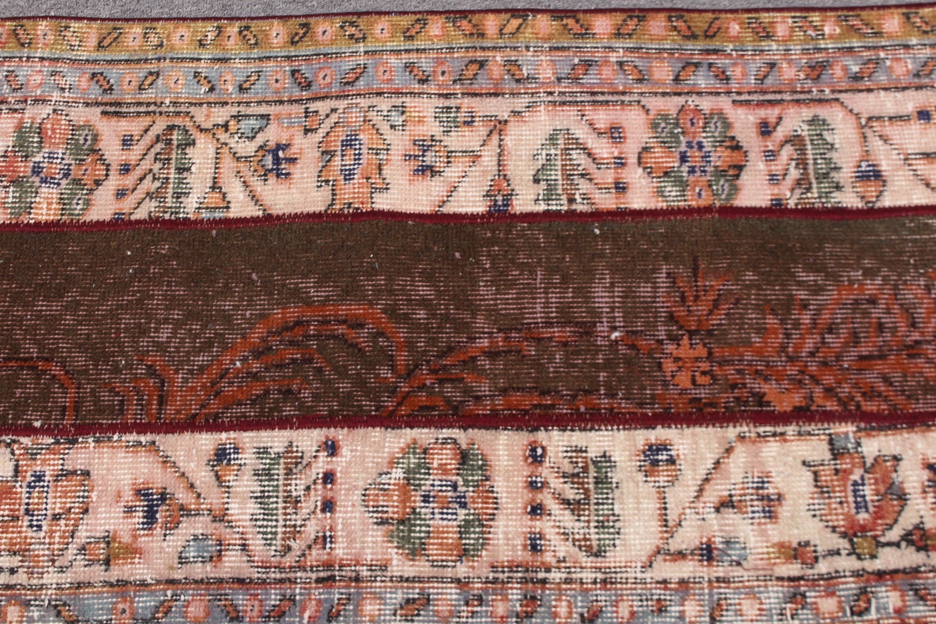 Banyo Halısı, Bej 1.9x4 ft Küçük Halı, Ev Dekorasyonu Halıları, Türk Halısı, Mutfak Halıları, Vintage Halı, Oryantal Halı, Paspas Halısı