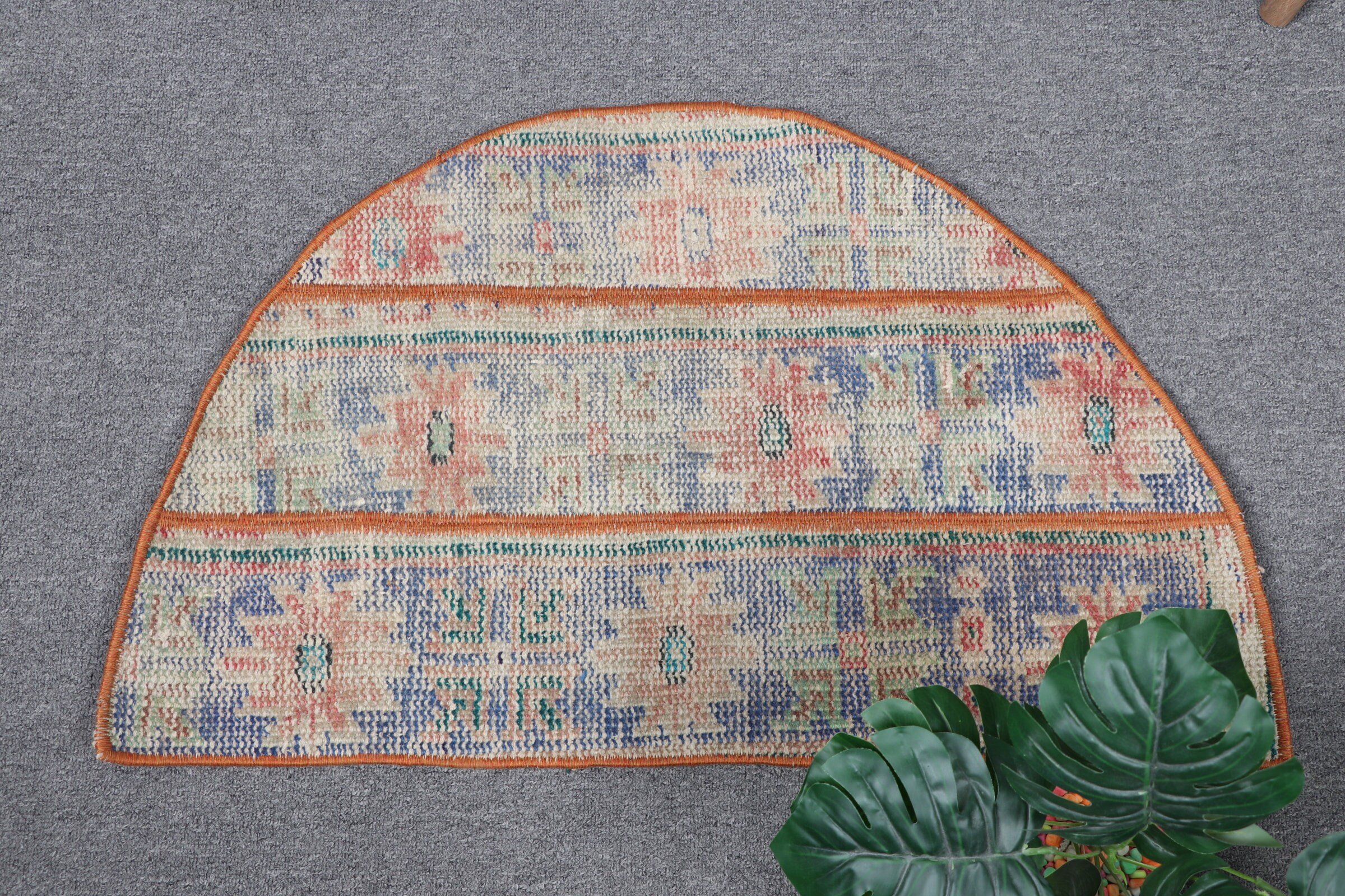 Vintage Rug, 2.5x1.5 ft Small Rug, Turkish Rug, Beige Antique Rug, Home Decor Rugs, Dorm Rug, Bathroom Rugs, Nursery Rugs, Oushak Rugs