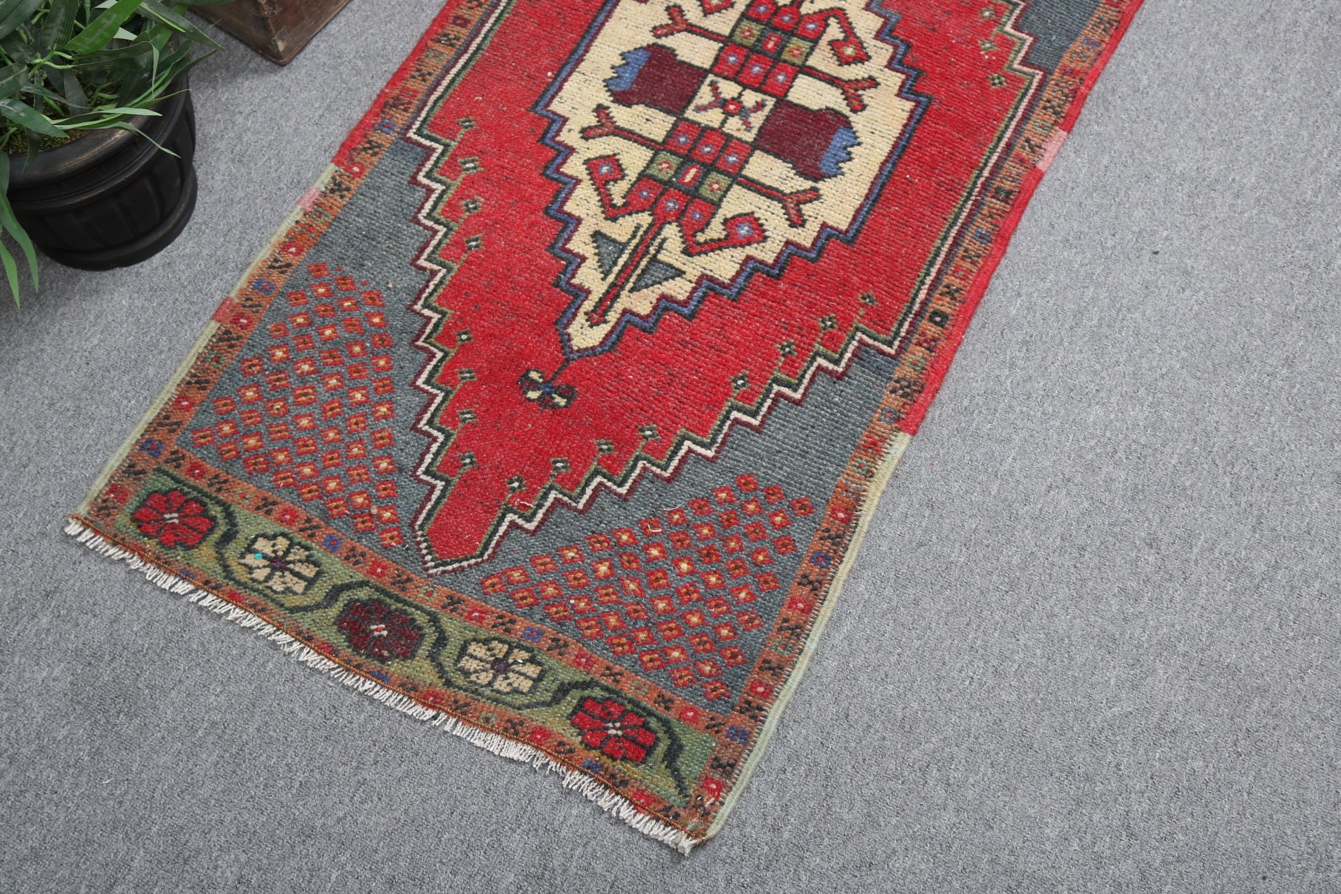 Vintage Halı, Nötr Halılar, Kırmızı Yatak Odası Halısı, Türk Halıları, 1.9x3.9 ft Küçük Halılar, Banyo Halıları, Küçük Boho Halı