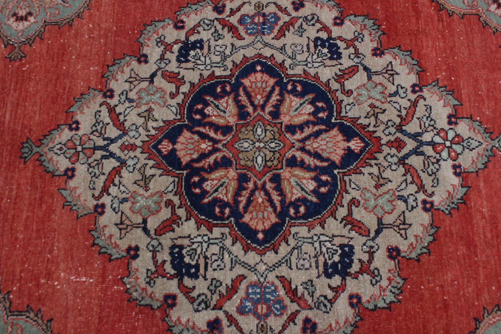 Vintage Halılar, Havalı Halılar, Türk Halıları, Koridor Halıları, Koridor Halıları, Ofis Halıları, Kırmızı Oushak Halıları, 2,9x13,1 ft Yolluk Halıları