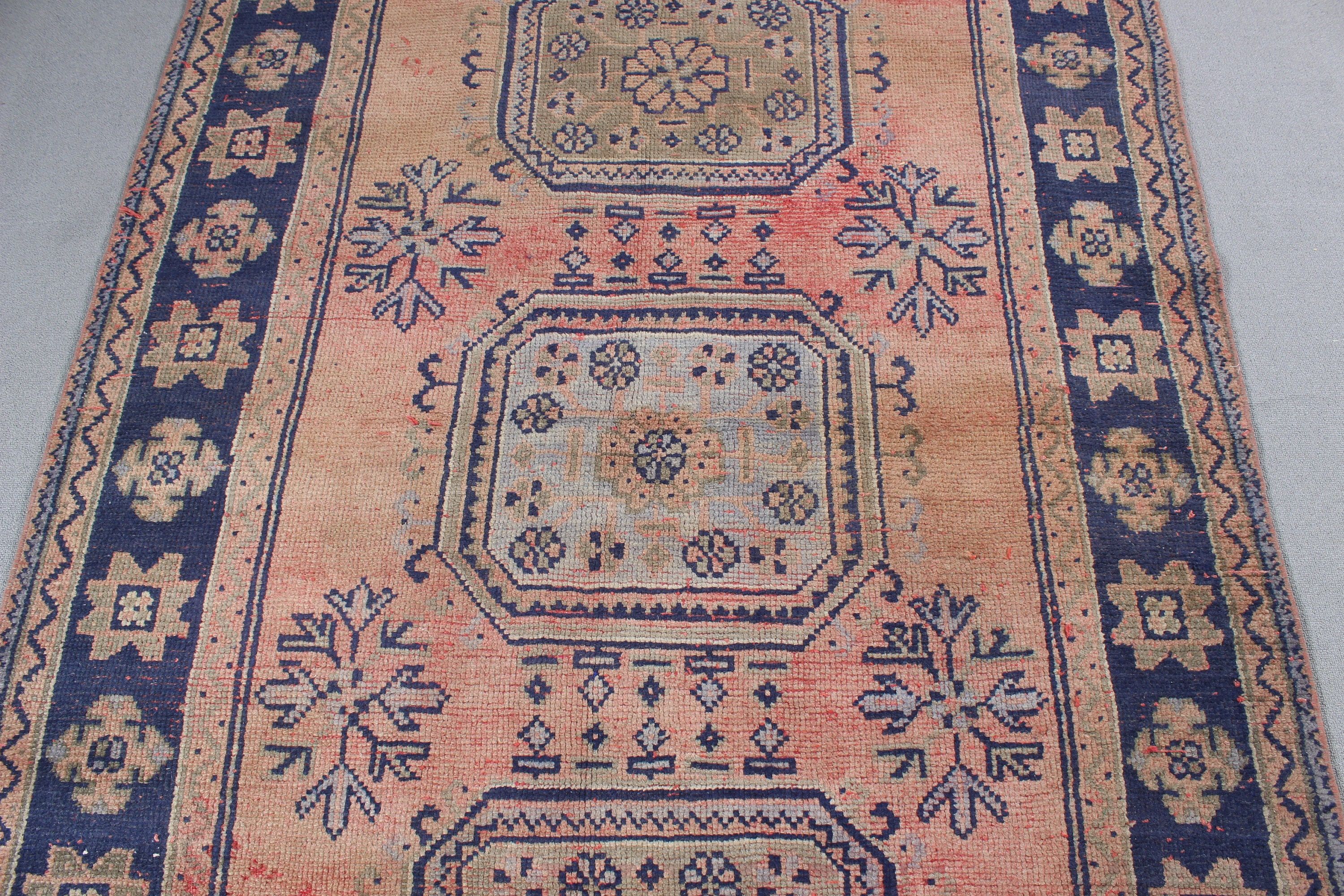 Havalı Halılar, Türk Halıları, Yemek Odası Halıları, Yeşil Anadolu Halısı, 4,6x11 ft Büyük Halı, Vintage Halılar, Geometrik Halılar, Oturma Odası Halıları