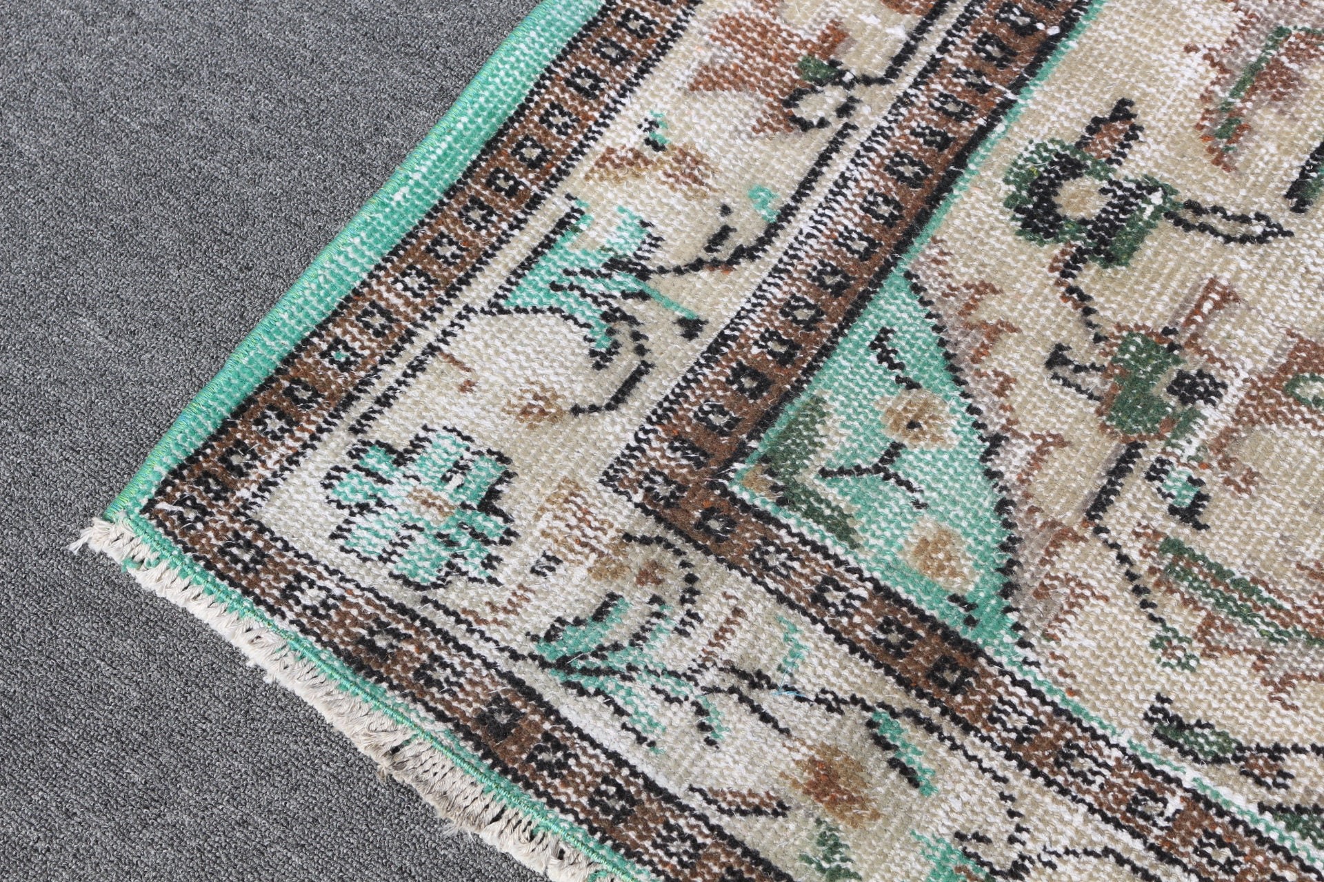 Living Room Rug, Home Decor Rug, Vintage Rug, Old Rug, Anatolian Rug, Green Oushak Rug, Turkish Rug, 5.3x8.9 ft Large Rug, Dining Room Rugs