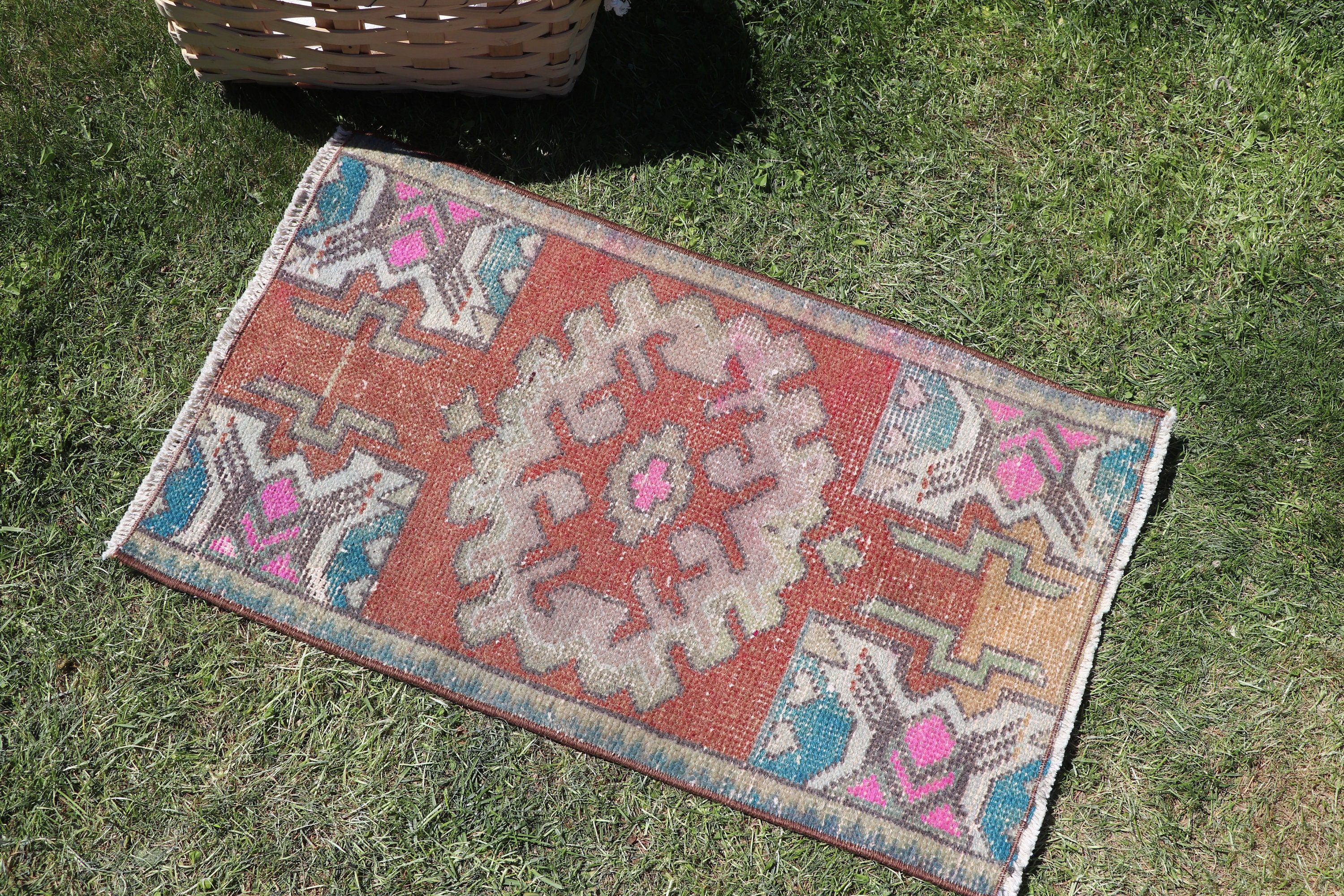 Geometrik Halı, Küçük Vintage Halı, Araba Paspas Halıları, Oryantal Halı, Turuncu Lüks Halı, Vintage Halılar, Türk Halıları, 1.4x2.5 ft Küçük Halılar