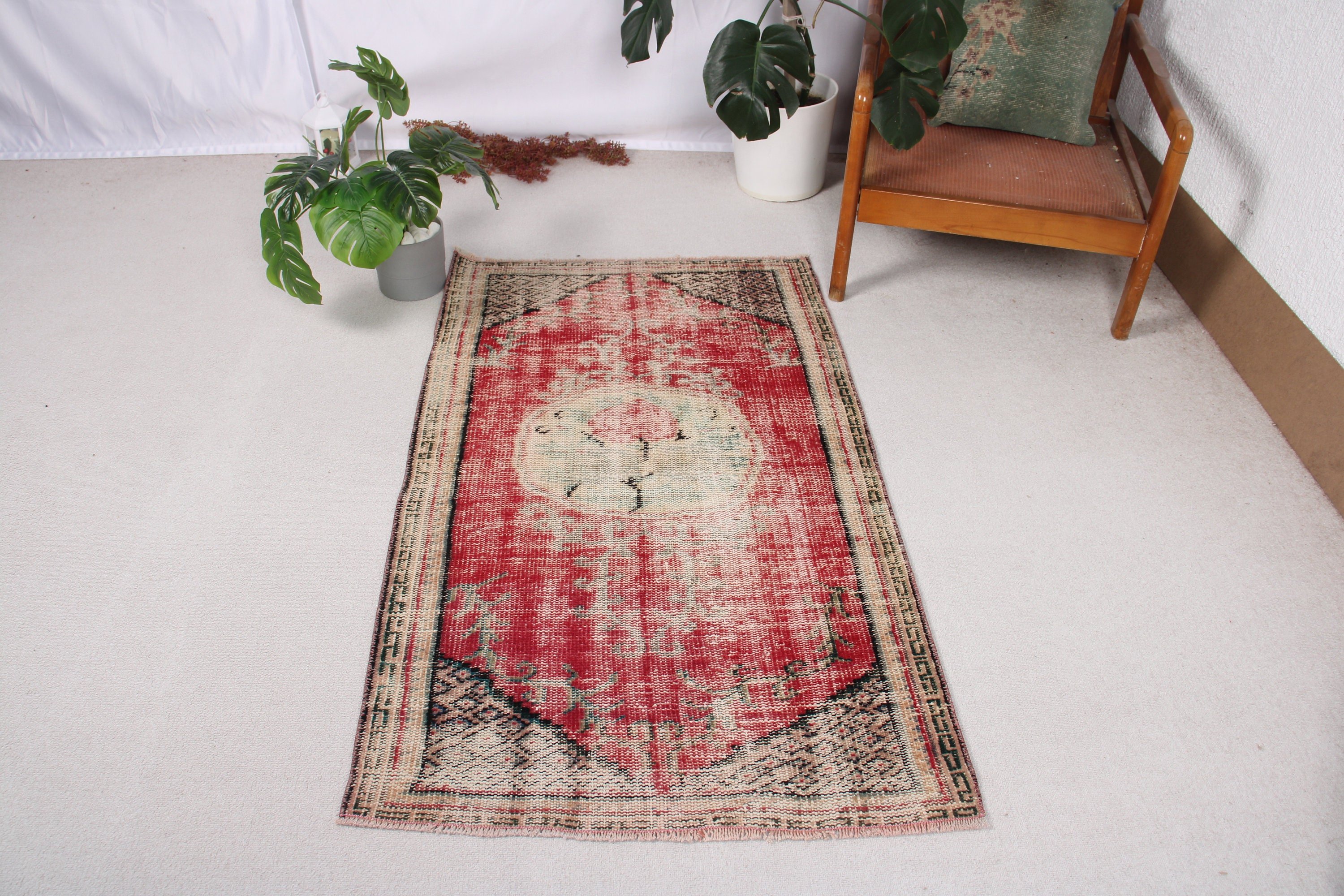 Kırmızı Boho Halı, Vintage Halı, Anadolu Halıları, Küçük Boho Halıları, 2.9x4.8 ft Küçük Halı, Banyo Halısı, Mutfak Halıları, El Dokuma Halı, Türk Halıları