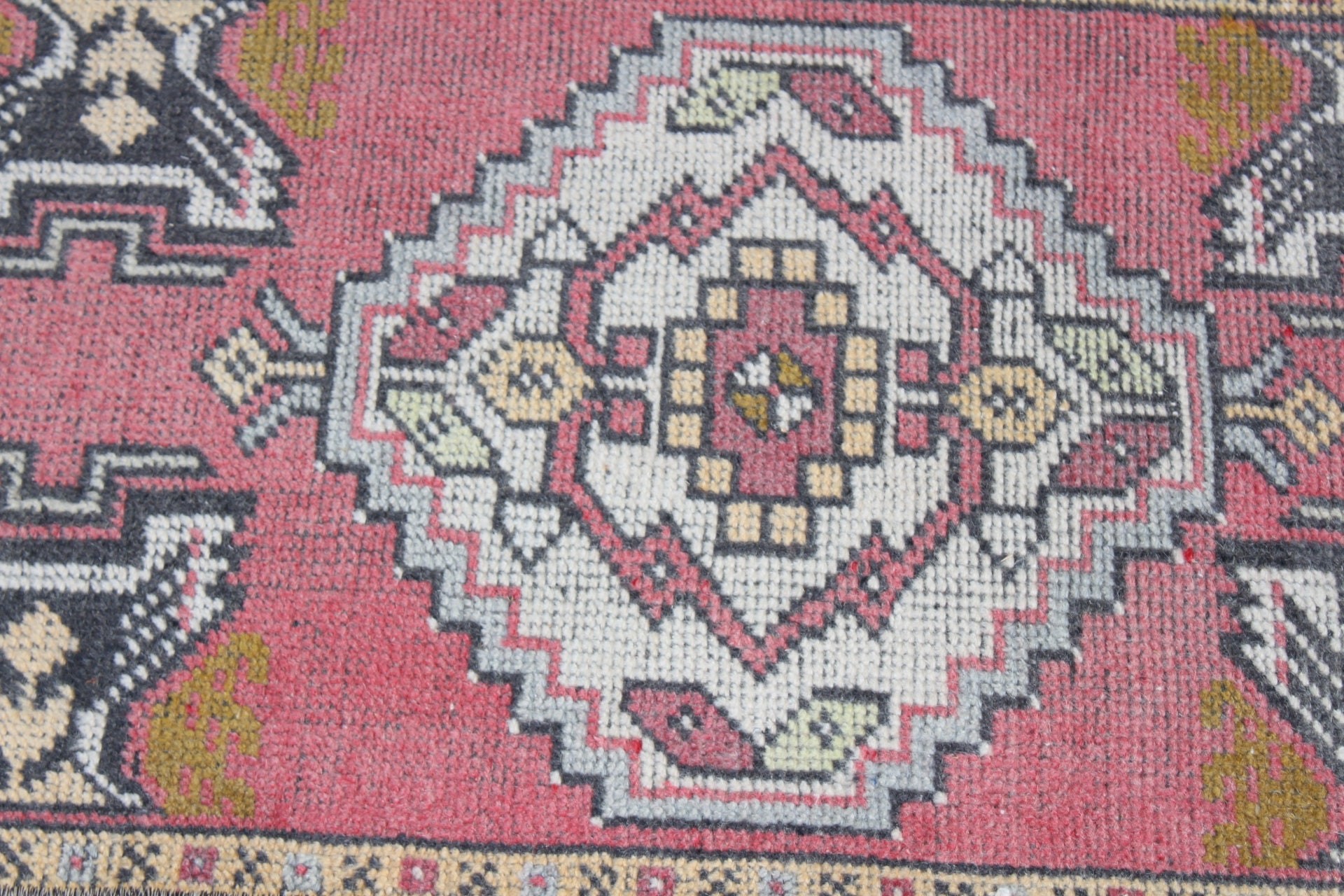 Kapı Paspası Halısı, Türk Halıları, Banyo Halıları, Soğuk Halı, Mutfak Halısı, 1.5x2.8 ft Küçük Halı, Pembe Antika Halı, Vintage Halı, Yatak Odası Halısı