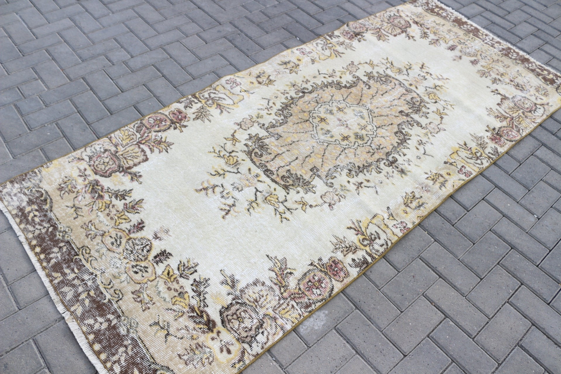 Vintage Rug, Antique Rug, Boho Rug, Beige Wool Rug, 3.4x8.1 ft Area Rug, Turkish Rugs, Floor Rug, Rugs for Area, Kitchen Rug