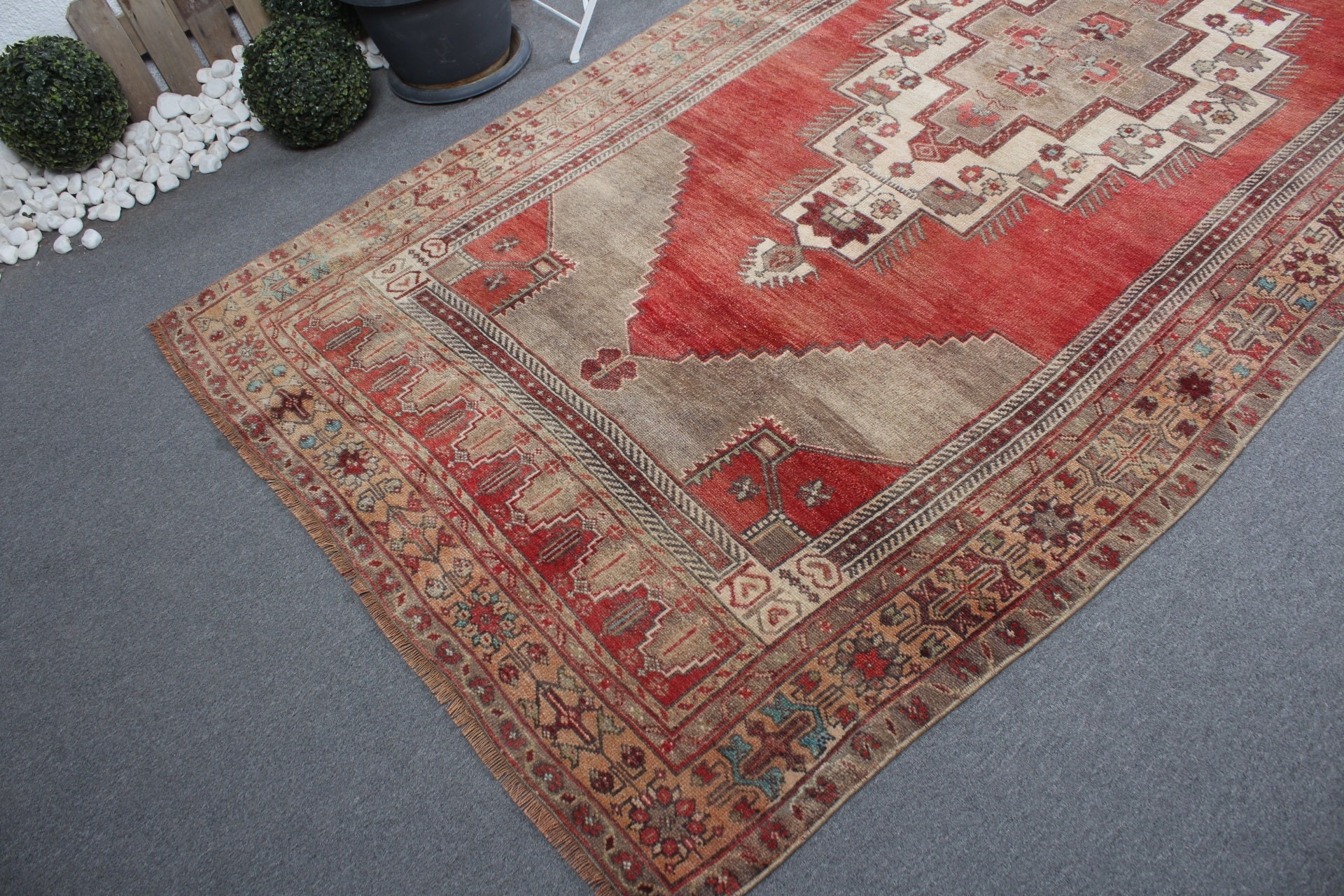 Nomadic Rug, Vintage Rug, Ethnic Rug, Bedroom Rug, Rugs for Bedroom, Turkish Rug, Red Cool Rug, Salon Rugs, Floor Rug, 5x10.9 ft Large Rug