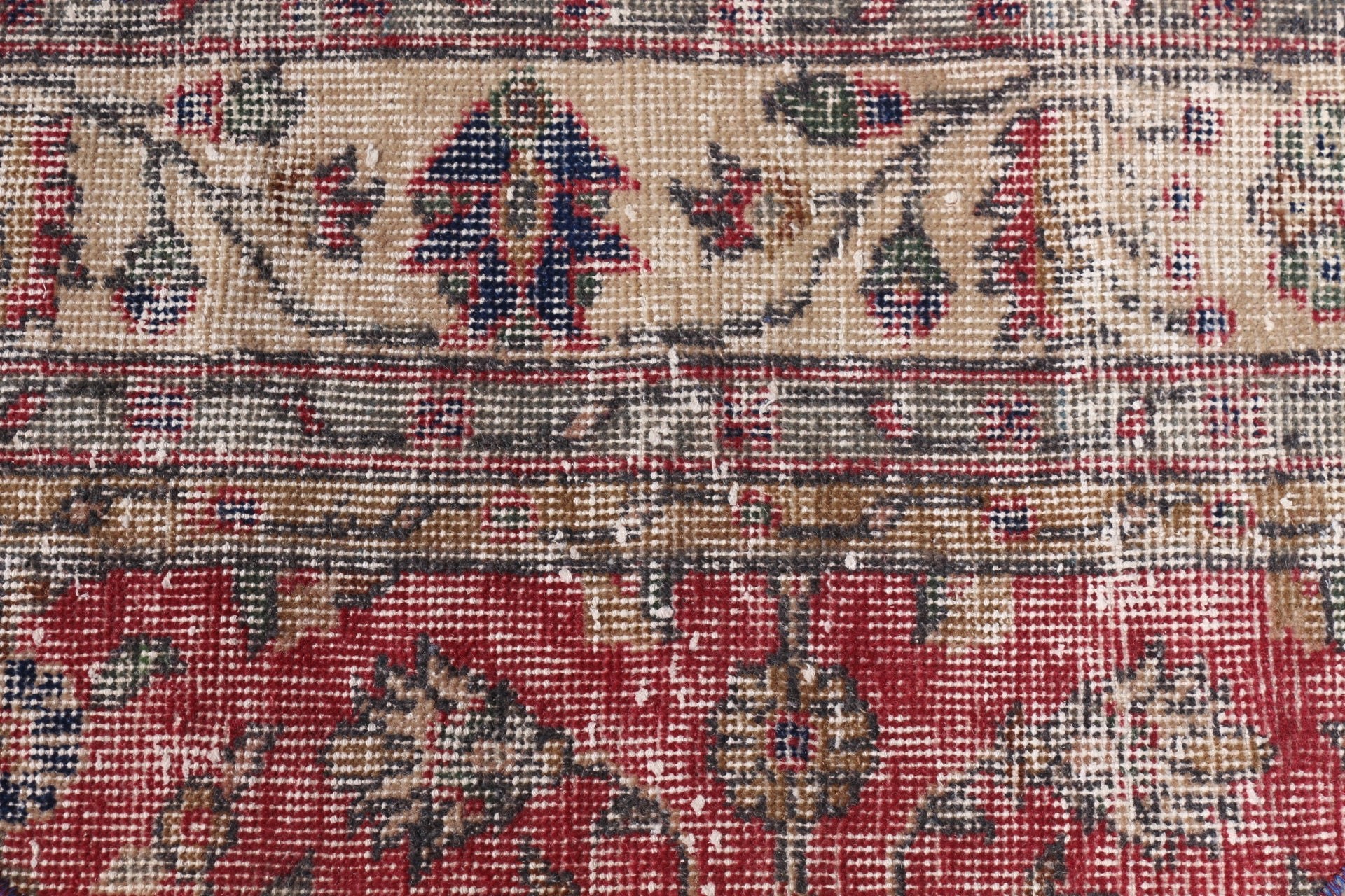 Türk Halısı, Araba Paspası Halıları, Vintage Halı, 1.5x2.4 ft Küçük Halı, Giriş Halısı, Anadolu Halısı, Havalı Halılar, Kırmızı Mutfak Halısı, Kapı Paspası Halıları