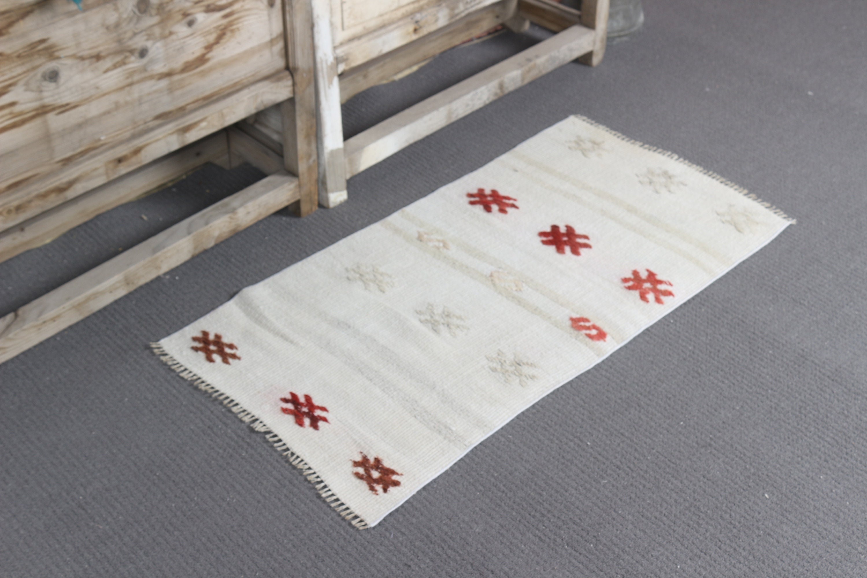 Pale Rugs, Turkish Rug, Bathroom Rugs, Floor Rug, Beige Oriental Rugs, Anatolian Rugs, Vintage Rugs, Kitchen Rugs, 1.7x3.2 ft Small Rugs