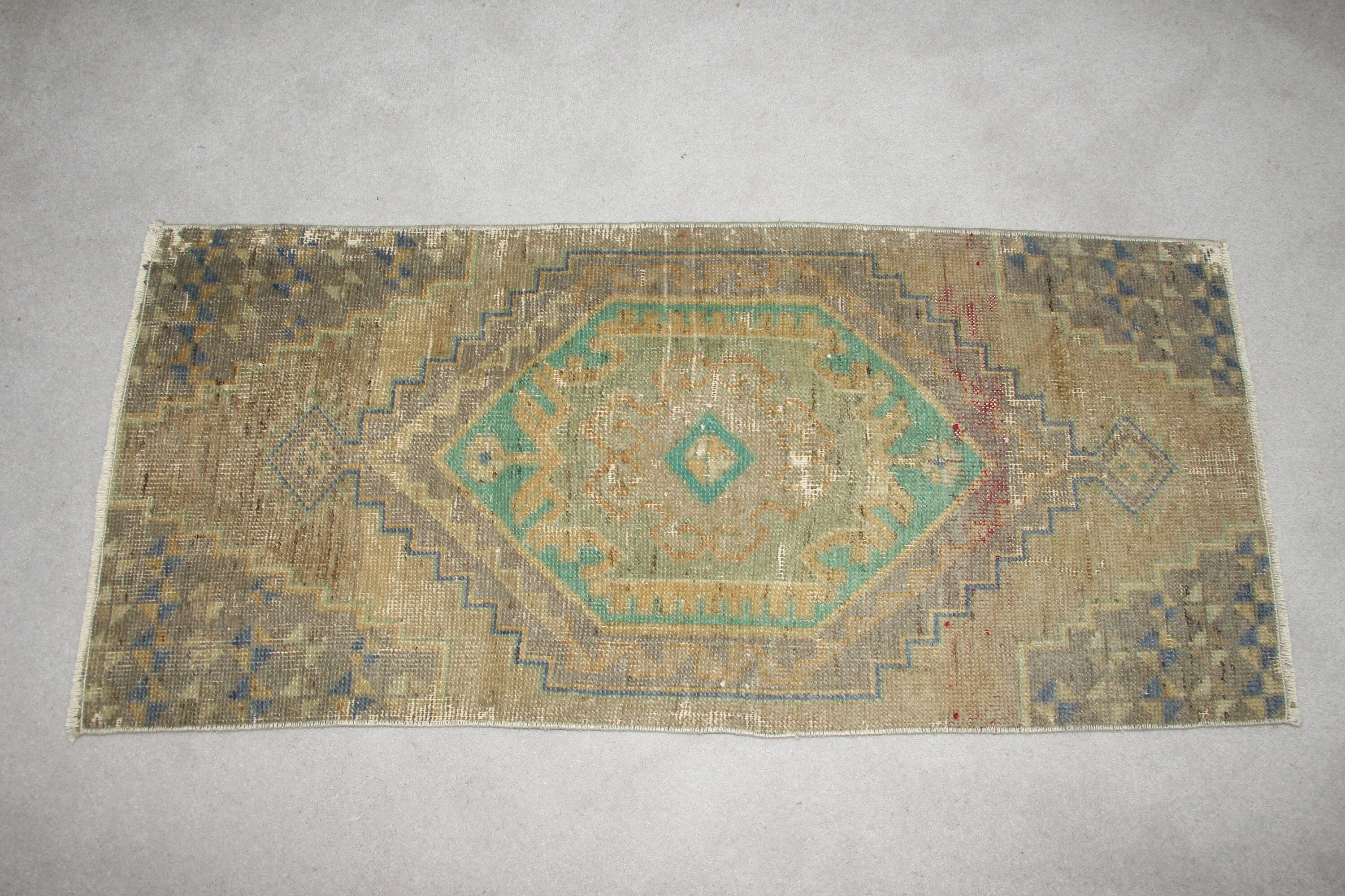 Vintage Rugs, Kitchen Rug, Home Decor Rug, Entry Rug, 1.5x3.2 ft Small Rug, Turkish Rug, Rugs for Nursery, Green Wool Rugs, Car Mat Rug