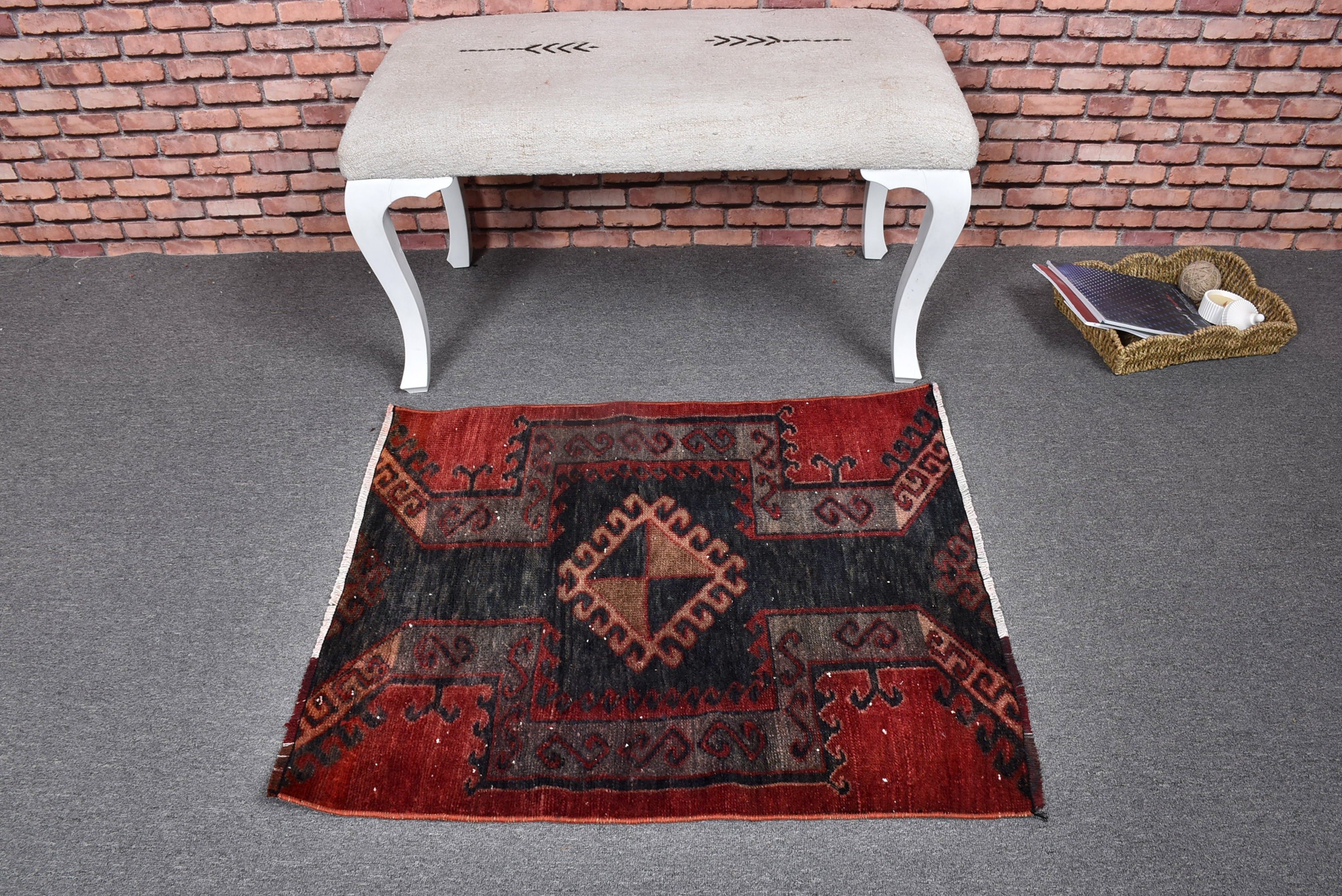 El Dokuma Halılar, Fas Halısı, Araba Paspas Halısı, Mavi Oushak Halısı, 2,5x2,8 ft Küçük Halı, Vintage Halı, Kapı Paspası Halıları, Banyo Halıları, Türk Halıları