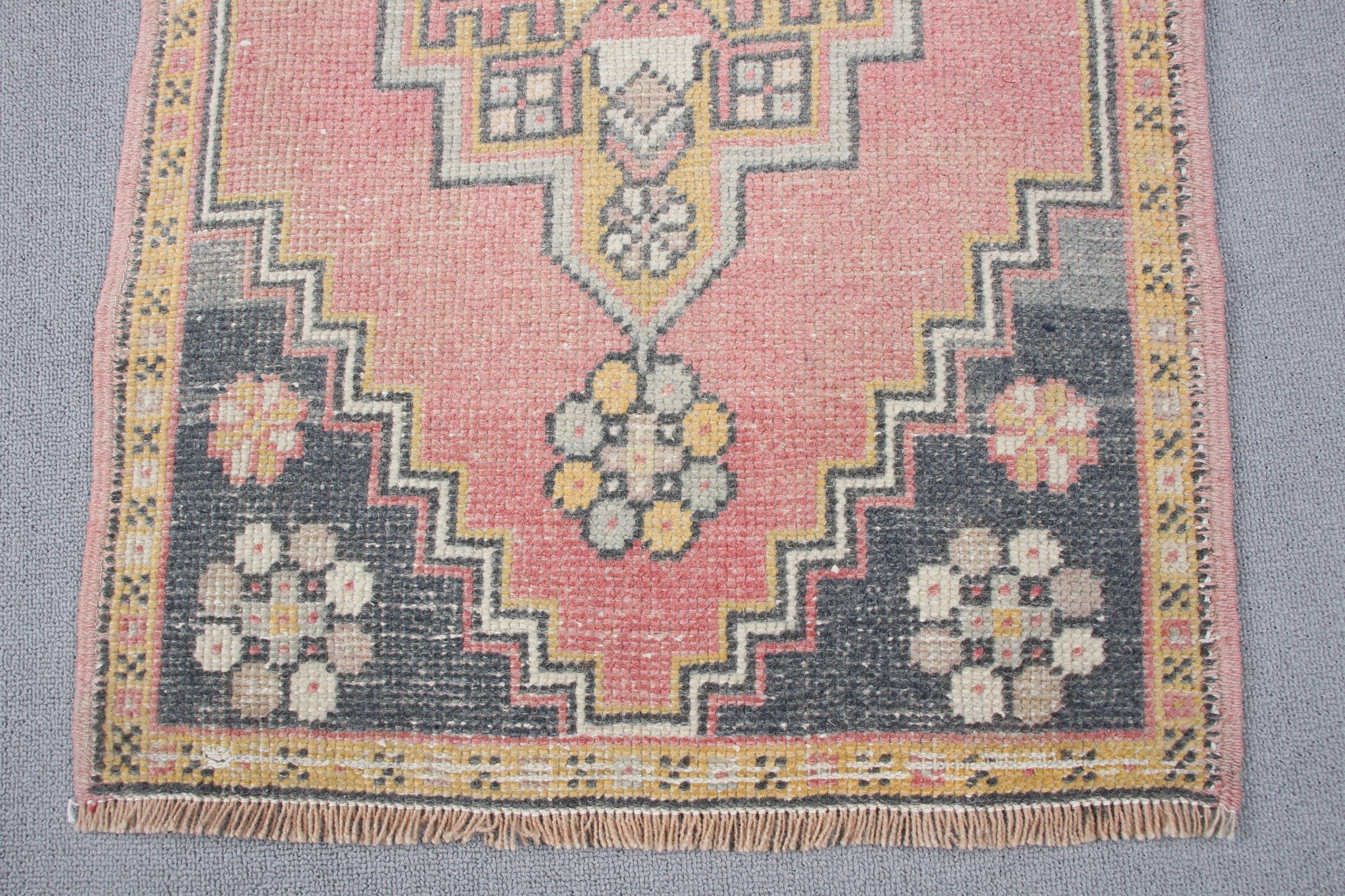 Vintage Halılar, Pembe Oryantal Halı, Küçük Dokuma Halı Halıları, 1.8x3.3 ft Küçük Halı, Araba Paspas Halısı, Kapı Paspas Halısı, Türk Halısı, Havalı Halılar, Yatak Odası Halısı