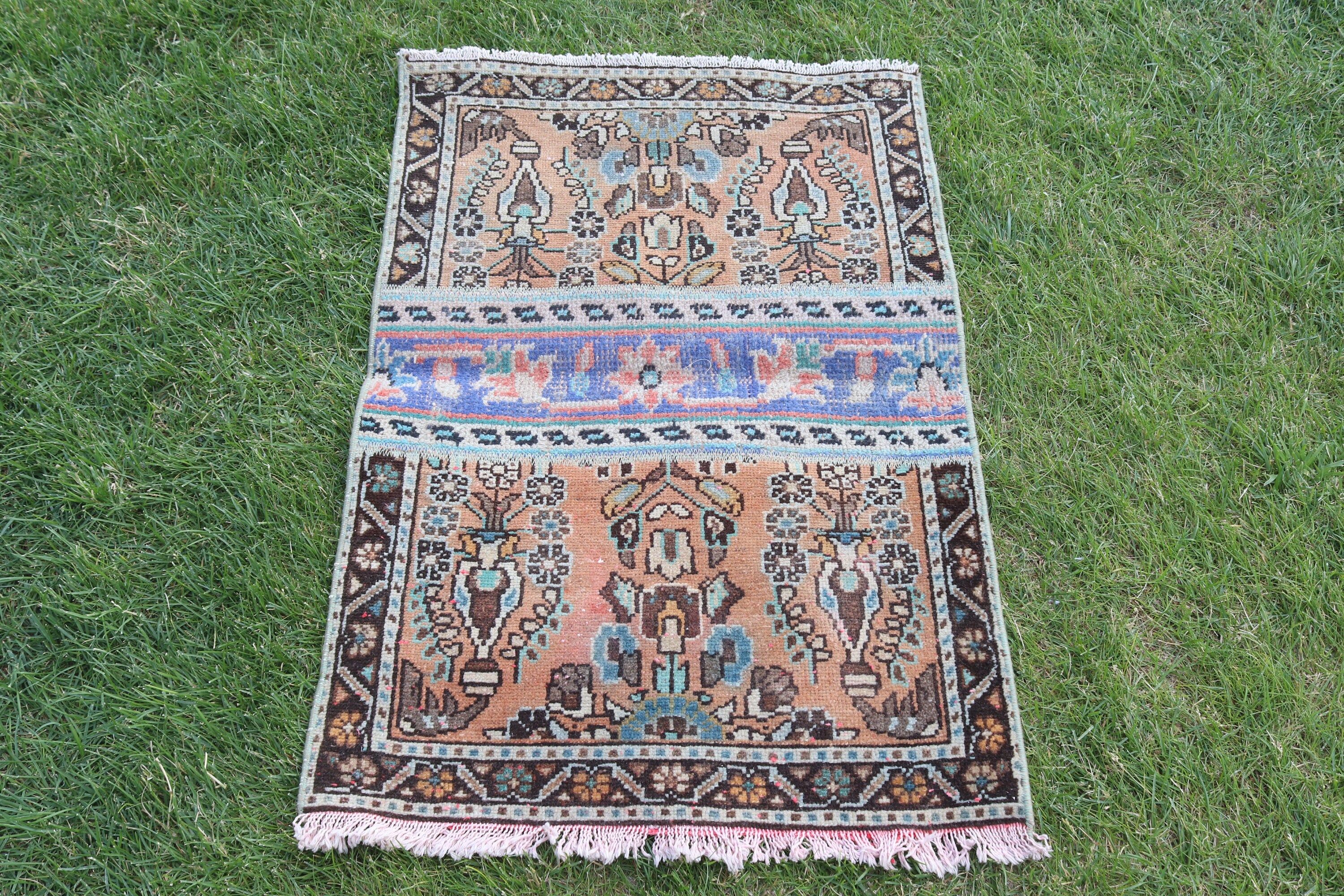 Türk Halıları, Vintage Halı, 2x3.1 ft Küçük Halı, Küçük Vintage Halı, Egzotik Halı, Kapı Paspası Halısı, Boho Halısı, Gri El Dokuma Halısı