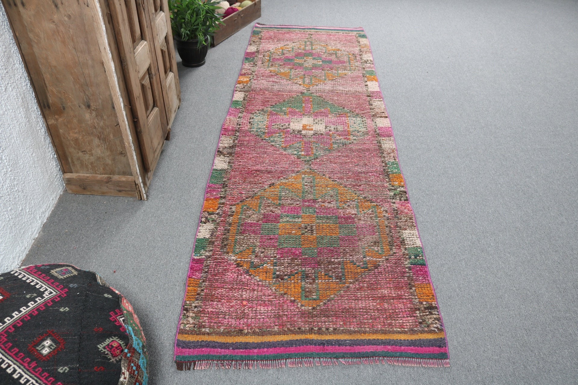 Koridor Halıları, Merdiven Halıları, Türk Halıları, Mor Yün Halı, Geometrik Halılar, Yer Halısı, Anadolu Halısı, Vintage Halı, 2,9x9,4 ft Runner Halıları