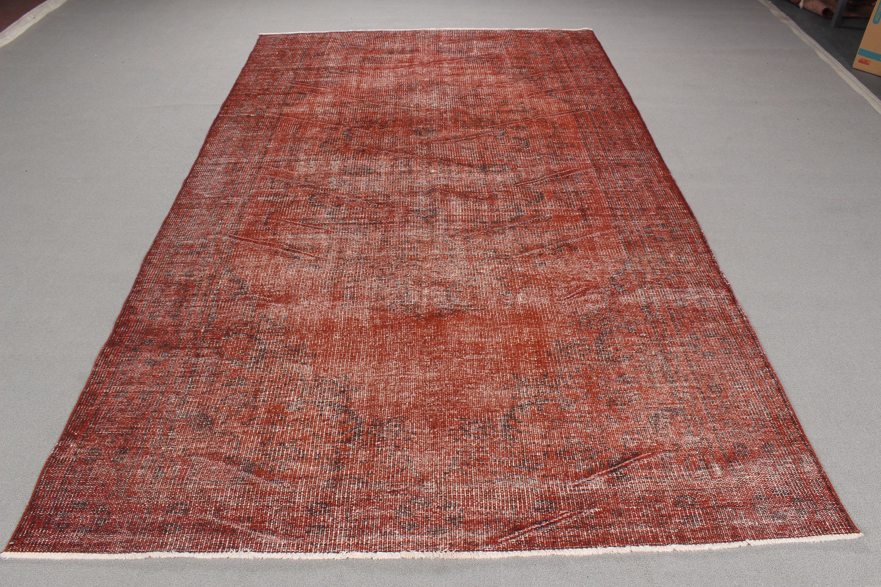 Vintage Rugs, Statement Rug, Salon Rugs, Anatolian Rugs, Turkish Rug, Red Oushak Rug, Luxury Rug, Bedroom Rug, 5.5x9.5 ft Large Rugs