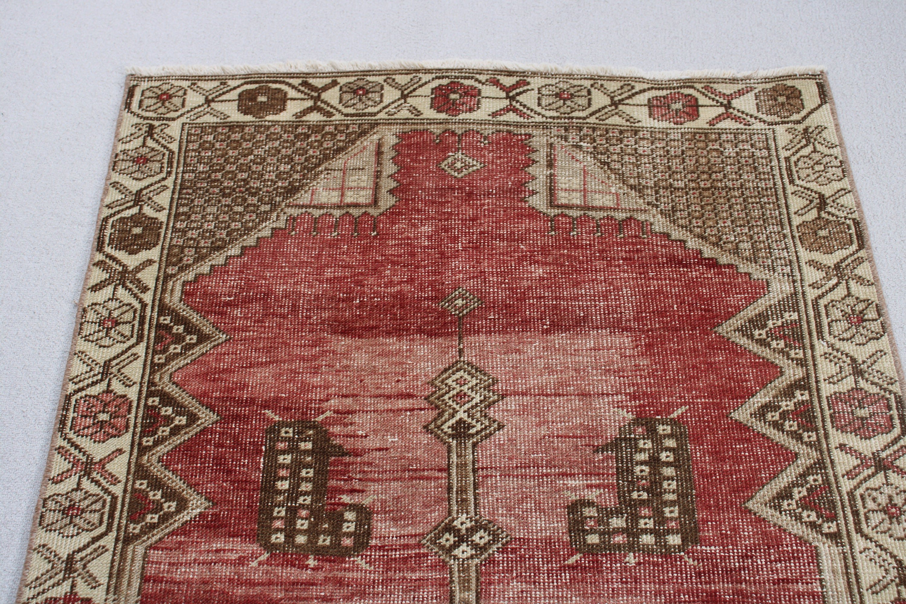 Yatak Odası Halıları, Vintage Halılar, Aztek Halıları, Kırmızı Geometrik Halılar, 3,4x7,1 ft Alan Halısı, Türk Halıları, Oushak Bölge Halıları, Oushak Halıları, Anadolu Halısı