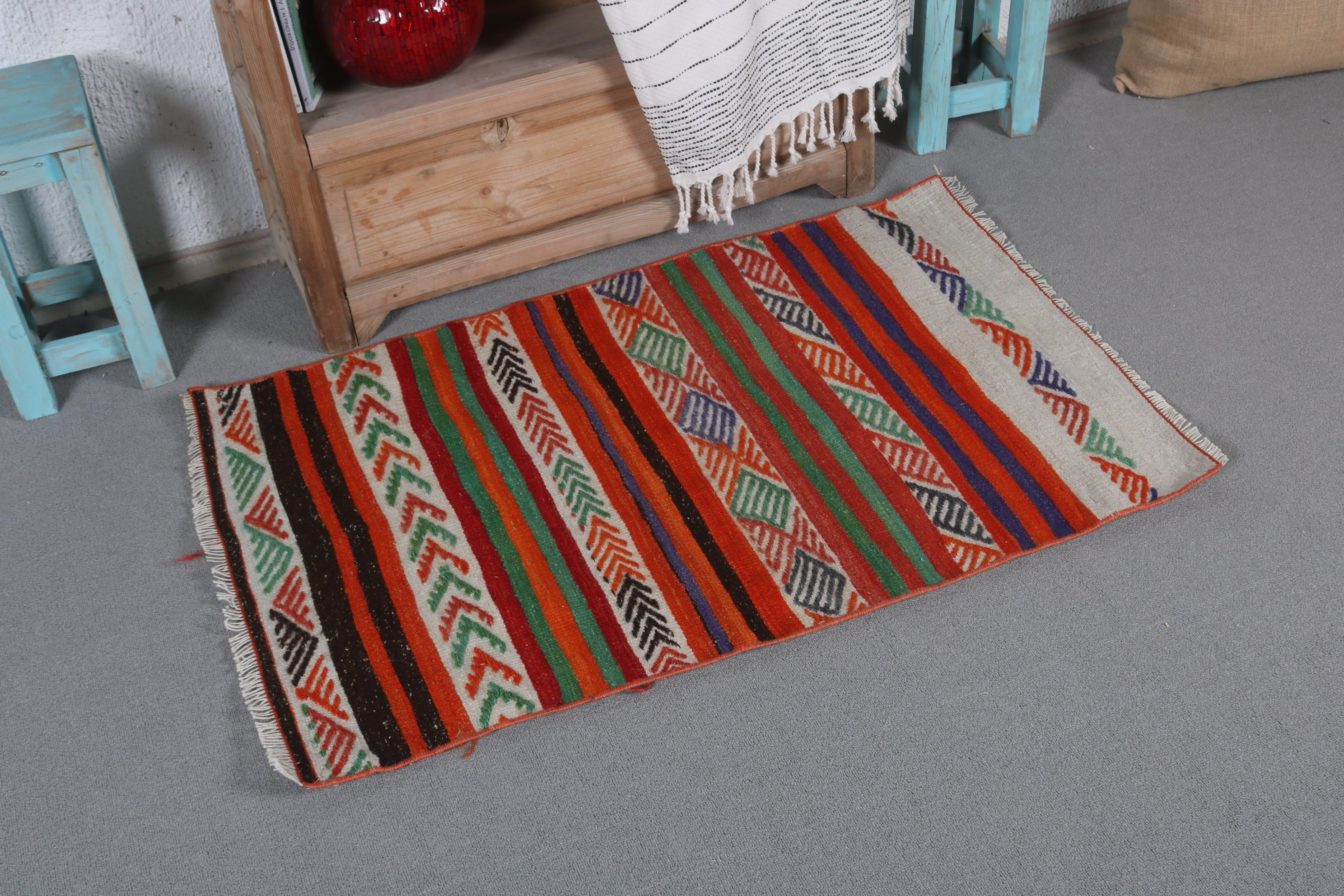 Kilim, Turuncu 2.1x3.5 ft Küçük Halılar, Giriş Halıları, Türk Halısı, Boho Halısı, Vintage Halılar, Anadolu Halısı, Antika Halı, Mutfak Halısı