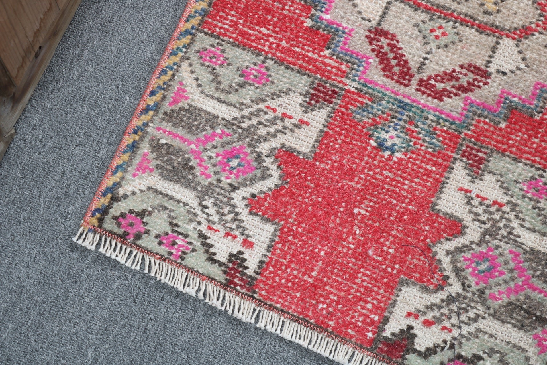 Bedroom Rug, Home Decor Rugs, Vintage Rug, Turkish Rug, Boho Rug, Bathroom Rugs, Red  1.5x2.8 ft Small Rugs