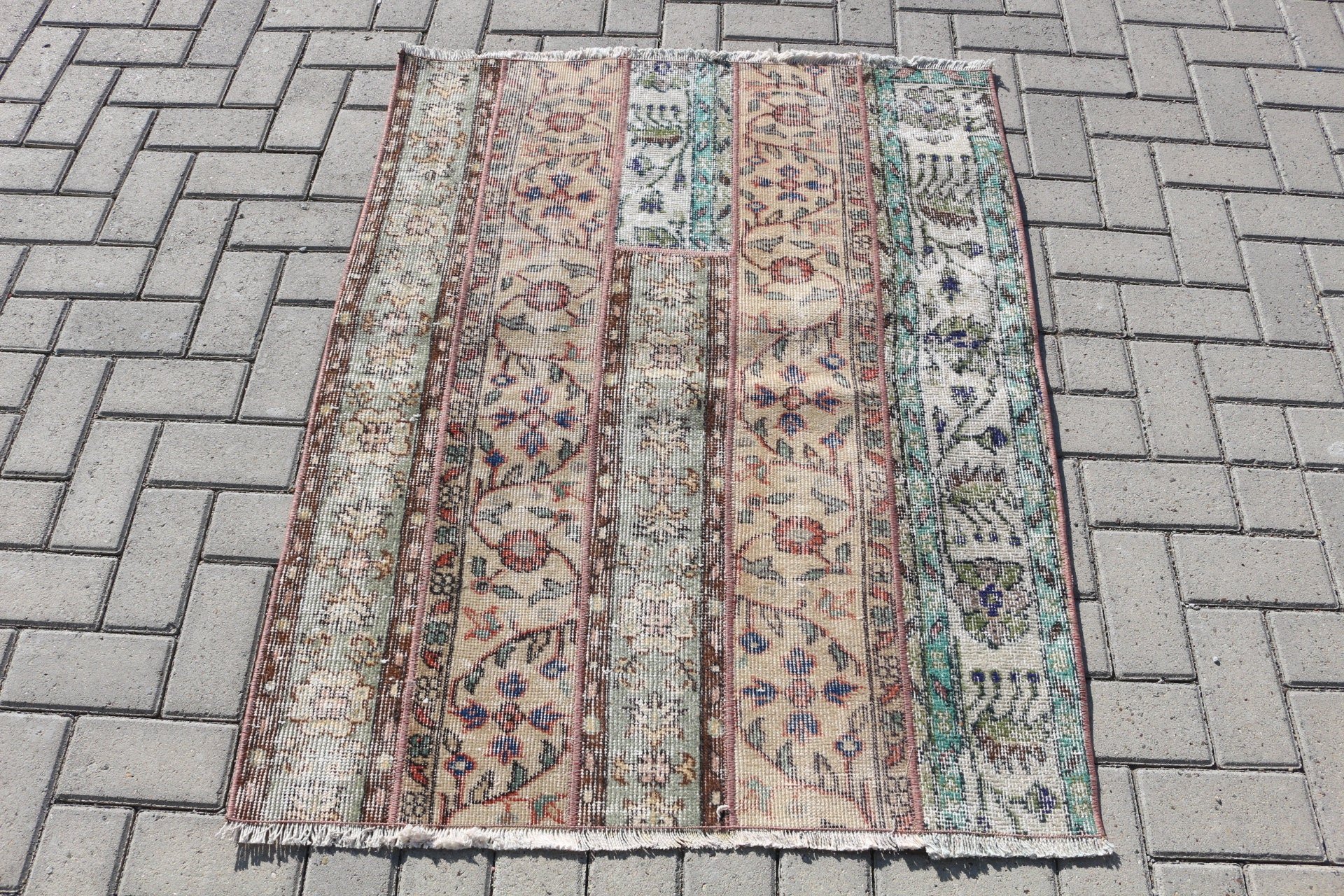 Turkish Rug, Anatolian Rug, Brown Oushak Rugs, Bright Rug, Vintage Rug, Bedroom Rugs, Kitchen Rugs, 3.2x4.1 ft Small Rugs