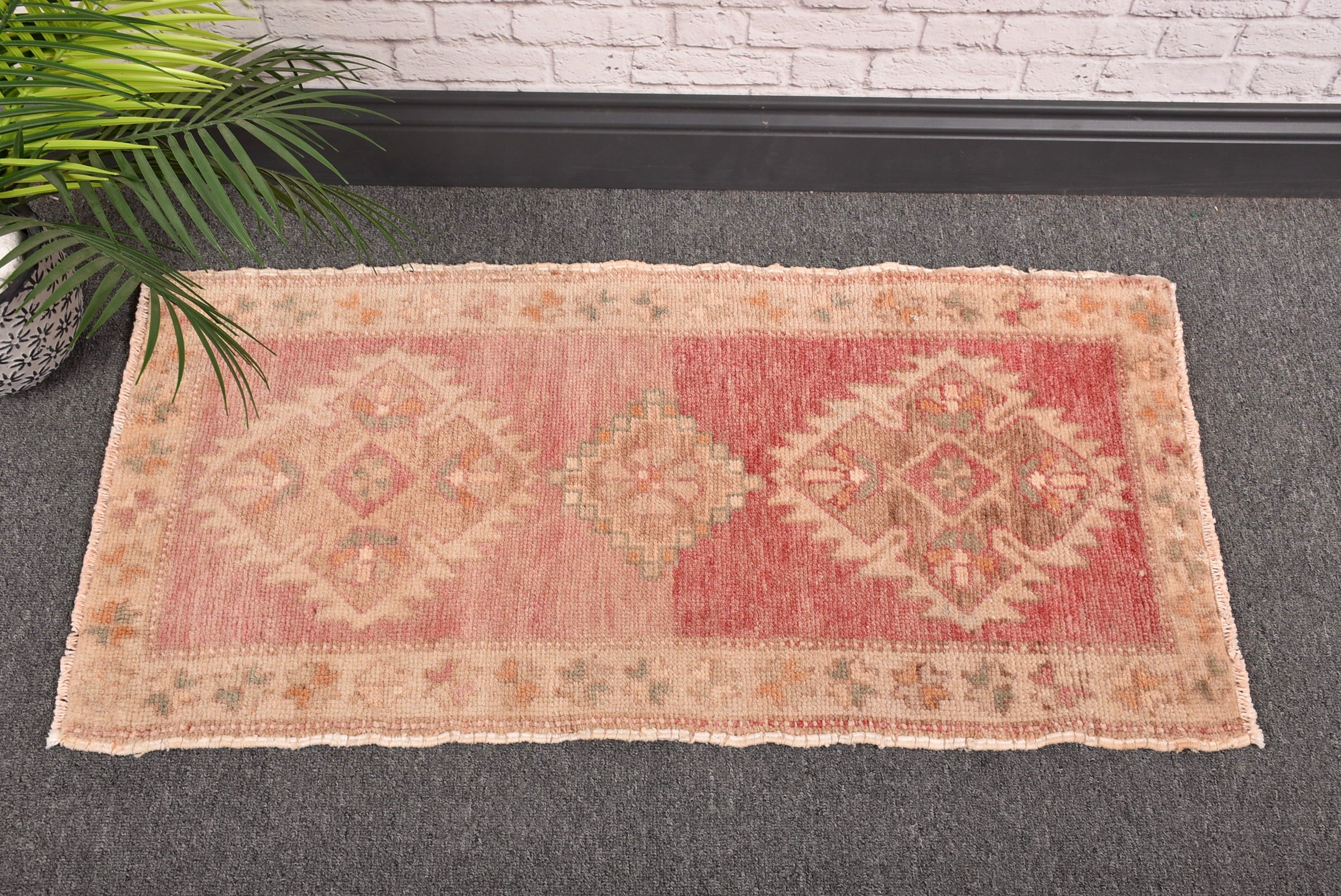 Beige Wool Rug, Turkish Rug, Vintage Rugs, Statement Rug, Car Mat Rug, 1.5x3 ft Small Rugs, Luxury Rugs, Ethnic Rugs, Small Vintage Rugs