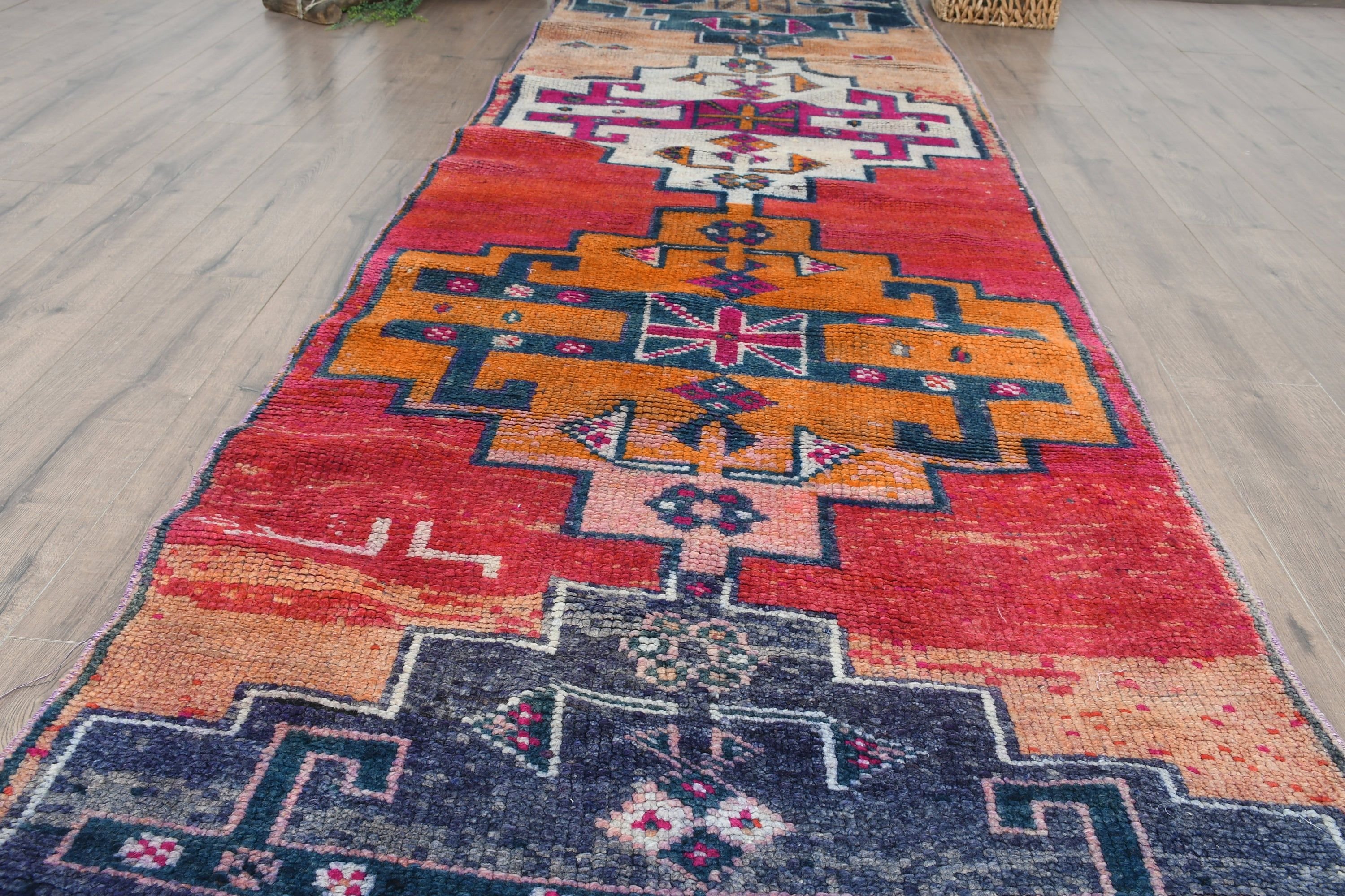 Yatak Odası Halısı, Vintage Halı, Türk Halıları, Kırmızı Oushak Halıları, Merdiven Halısı, Koridor Halıları, Soğuk Halı, 3.3x11.7 ft Koşucu Halısı, Koridor Halısı