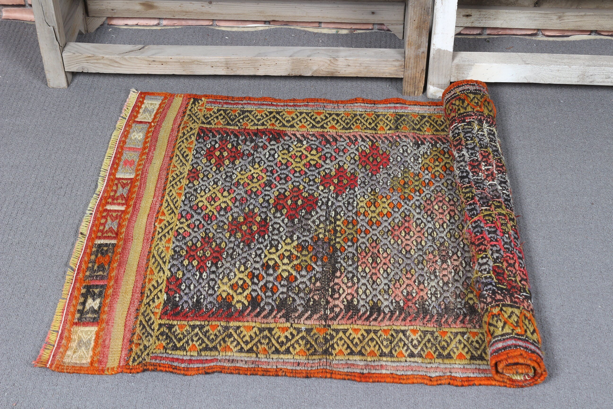 Oryantal Halı, Vintage Halı, Duvara Asılı Halı, Türk Halısı, 2.4x3.9 ft Küçük Halı, Mutfak Halıları, Turuncu Oushak Halı, Kilim