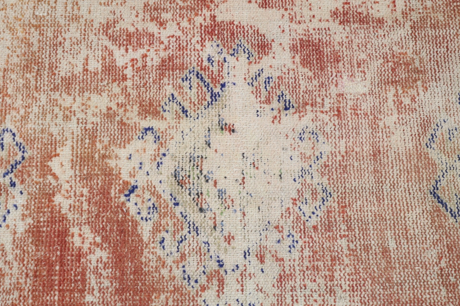 Açıklama Halıları, Koridor Halıları, Merdiven Yolluk Halıları, Vintage Halı, Türk Halısı, 1.9x10.8 ft Yolluk Halısı, Kırmızı Antika Halı, Anadolu Halısı