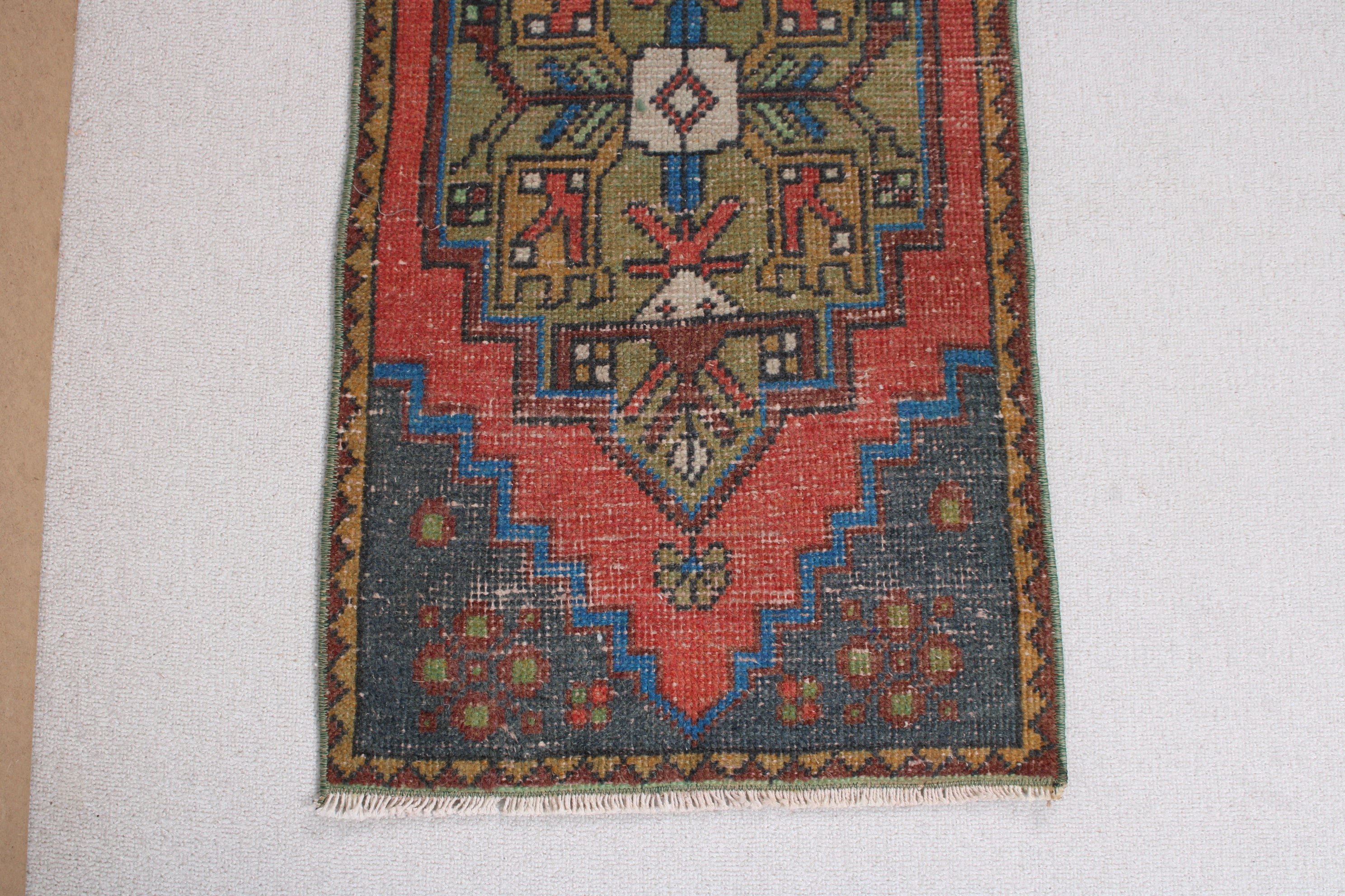 Çocuk Halısı, Vintage Halı, Mutfak Halıları, 1.6x3.1 ft Küçük Halı, Küçük Alan Halısı, Oushak Halıları, Türk Halıları, Mavi Anadolu Halısı, Modern Halı