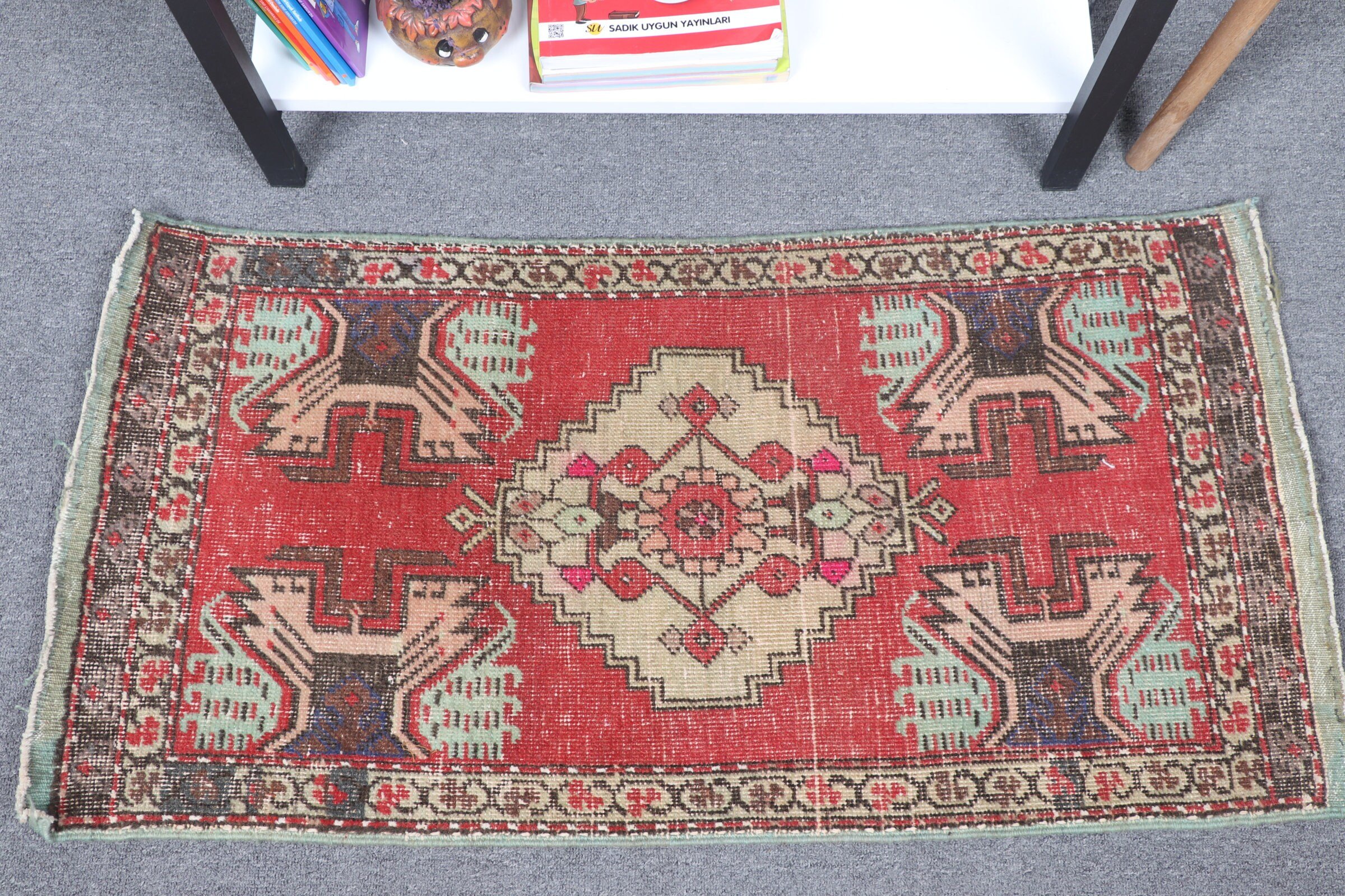 Türk Halısı, Vintage Halı, Oushak Halıları, Kırmızı 1.7x3.3 ft Küçük Halılar, Kapı Paspası Halısı, Giriş Halıları, Kapı Paspası Halıları