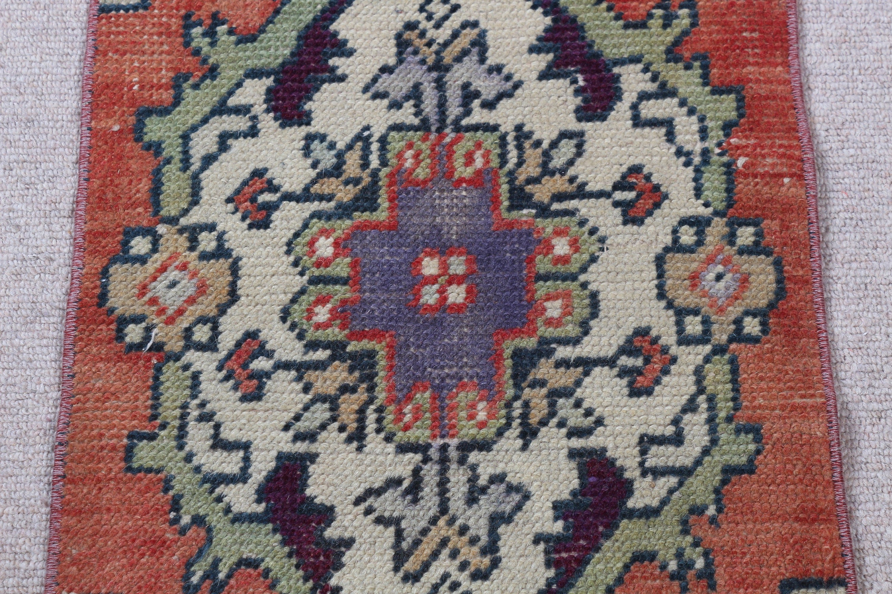 Bej Antika Halı, Türk Halısı, 1.3x2.9 ft Küçük Halı, Vintage Halı, Mutfak Halıları, Yatak Odası Halısı, Giriş Halısı, Giriş Halıları, Yün Halı, Eski Halılar