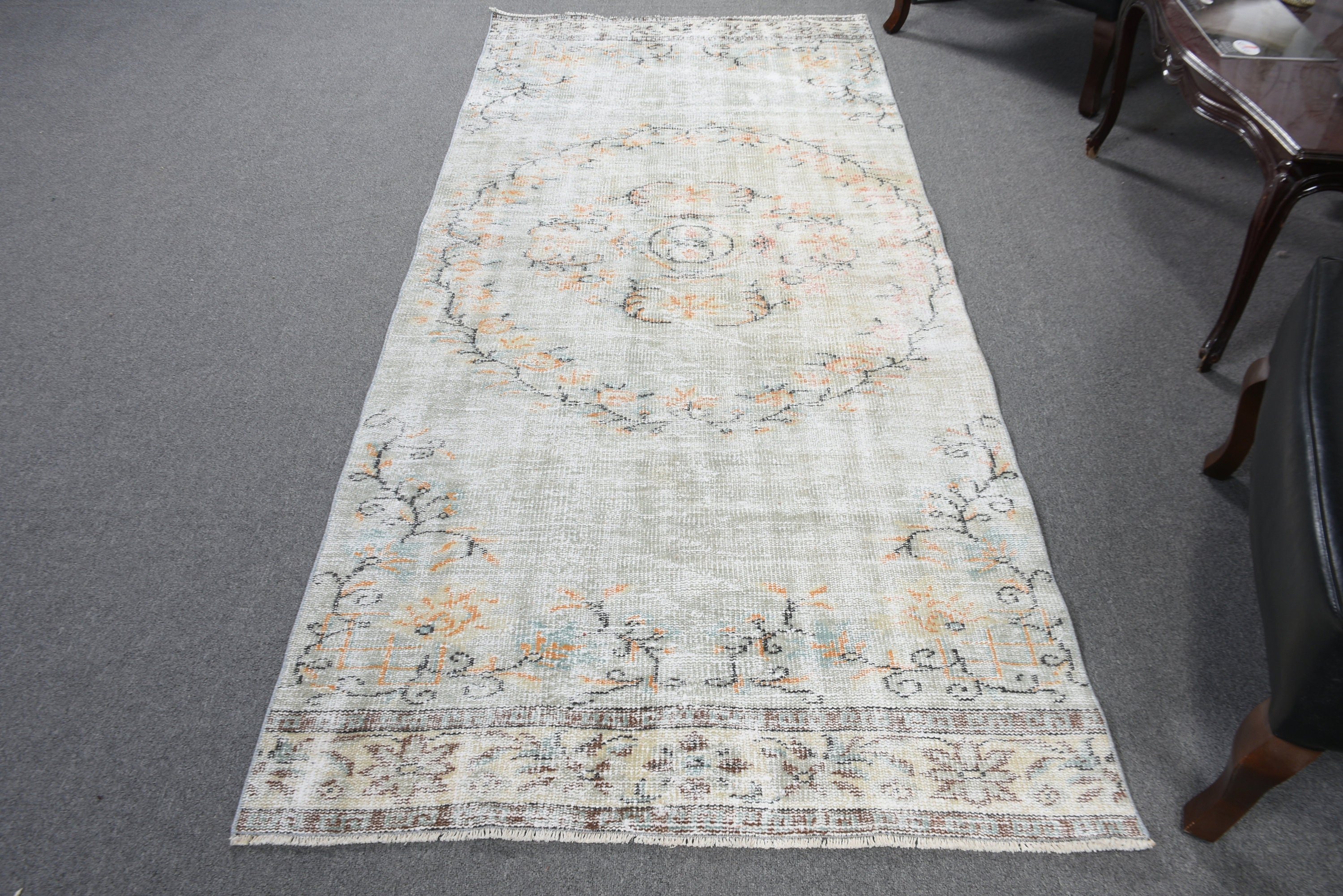 Çocuk Halıları, Mavi Geometrik Halı, Oturma Odası Halıları, Vintage Halılar, 3,7x8,4 ft Alan Halıları, Boho Halıları, Anadolu Halısı, Modern Halı, Türk Halıları