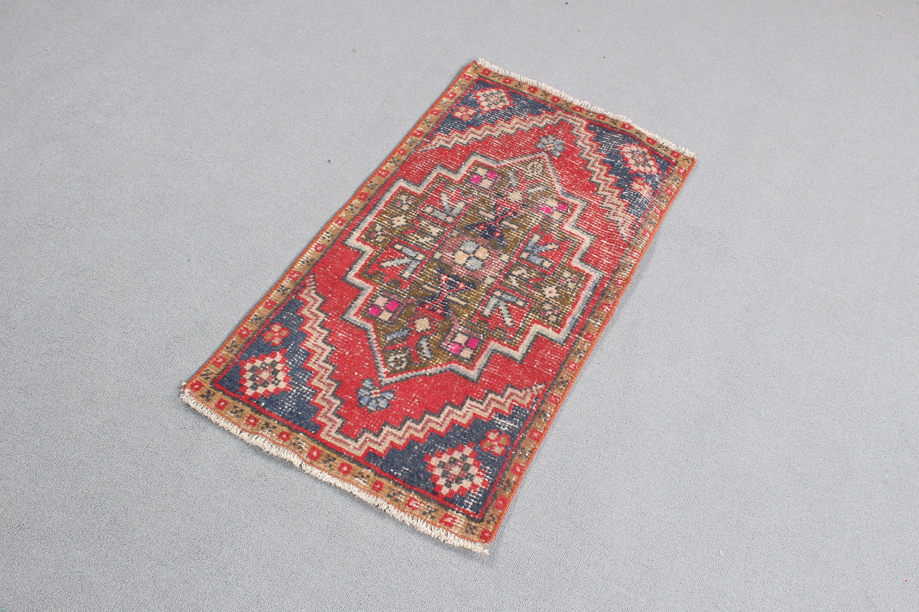 Kitchen Rugs, 1.6x3.1 ft Small Rugs, Oushak Rugs, Small Vintage Rug, Anatolian Rugs, Red Flatweave Rugs, Vintage Rugs, Turkish Rug