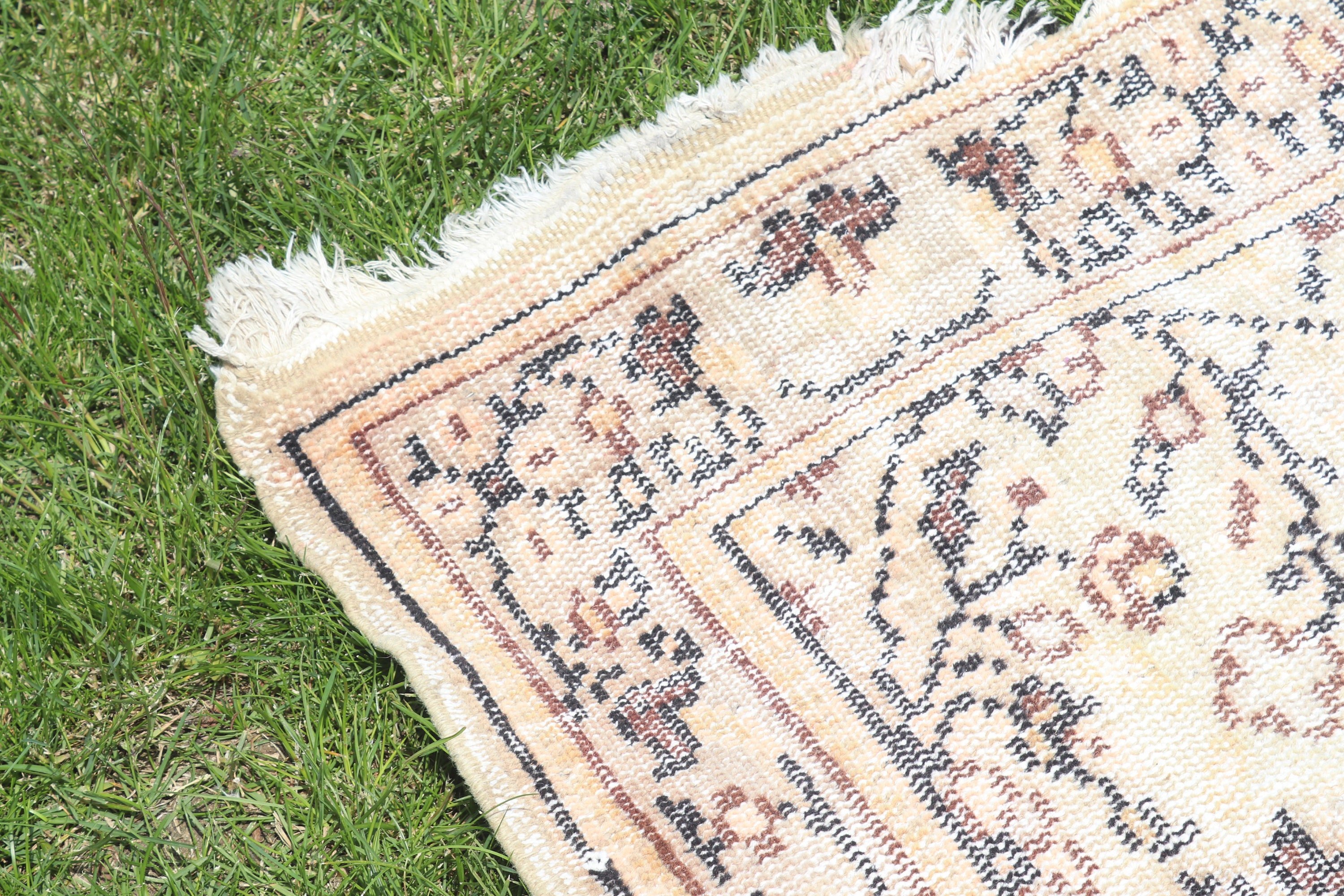 Dekoratif Halılar, Boho Halılar, Bej Antika Halı, Vintage Vurgulu Halı, El Dokuma Halılar, 3x6.8 ft Aksan Halıları, Vintage Halı, Türk Halısı