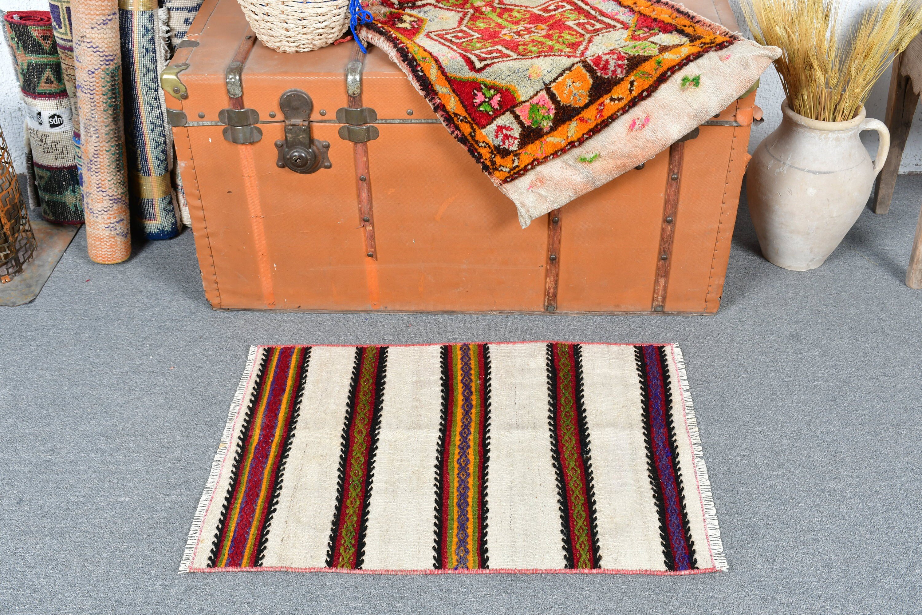 White Anatolian Rug, Rugs for Car Mat, Home Decor Rug, Kilim, Bedroom Rug, Kitchen Rug, Vintage Rug, Turkish Rug, 1.7x2.5 ft Small Rugs