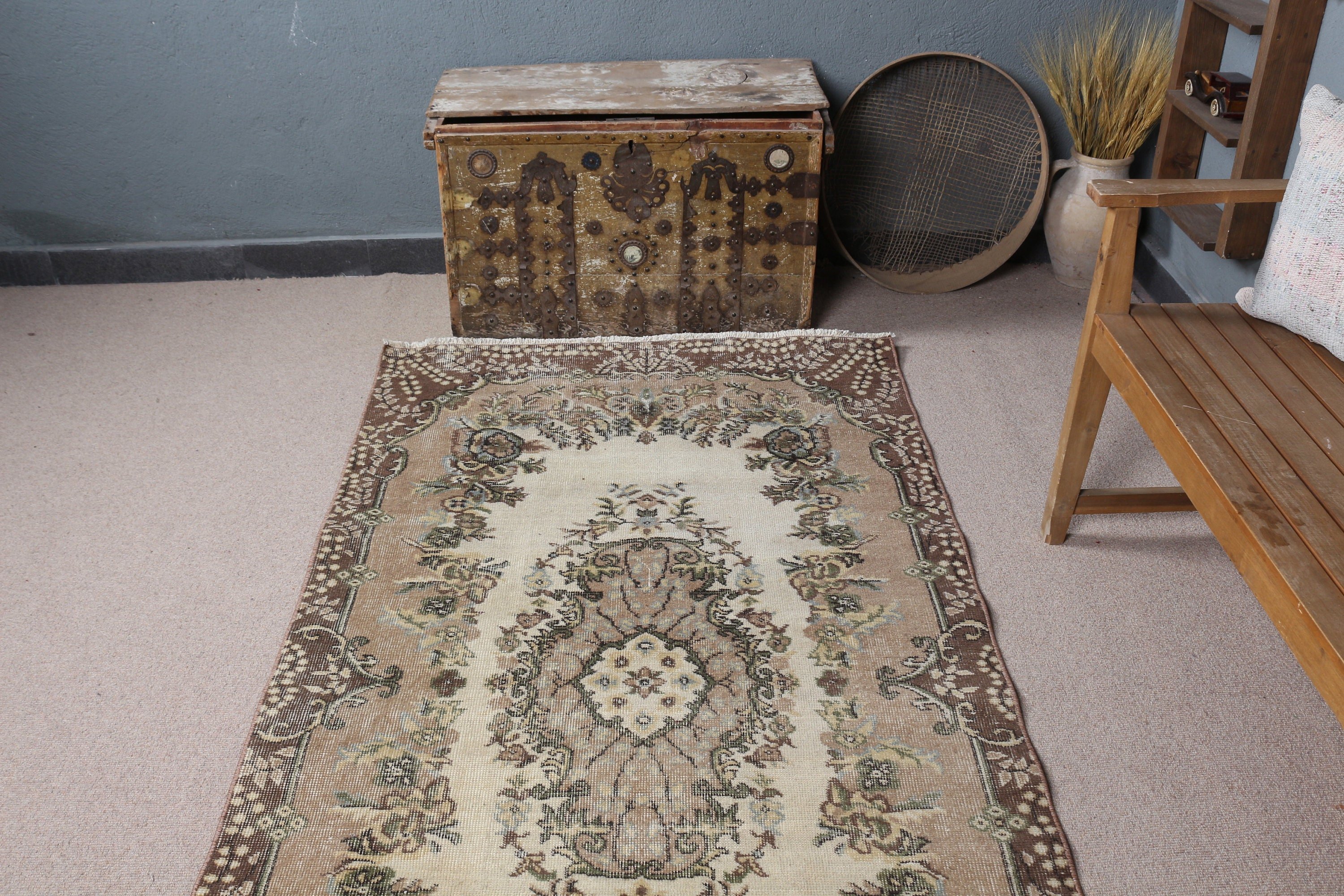 Sevimli Halı, 3,7x6,9 ft Alan Halısı, Vintage Halılar, Kahverengi Soğuk Halı, Yemek Odası Halısı, Anadolu Halısı, İç Mekan Halıları, Türk Halıları