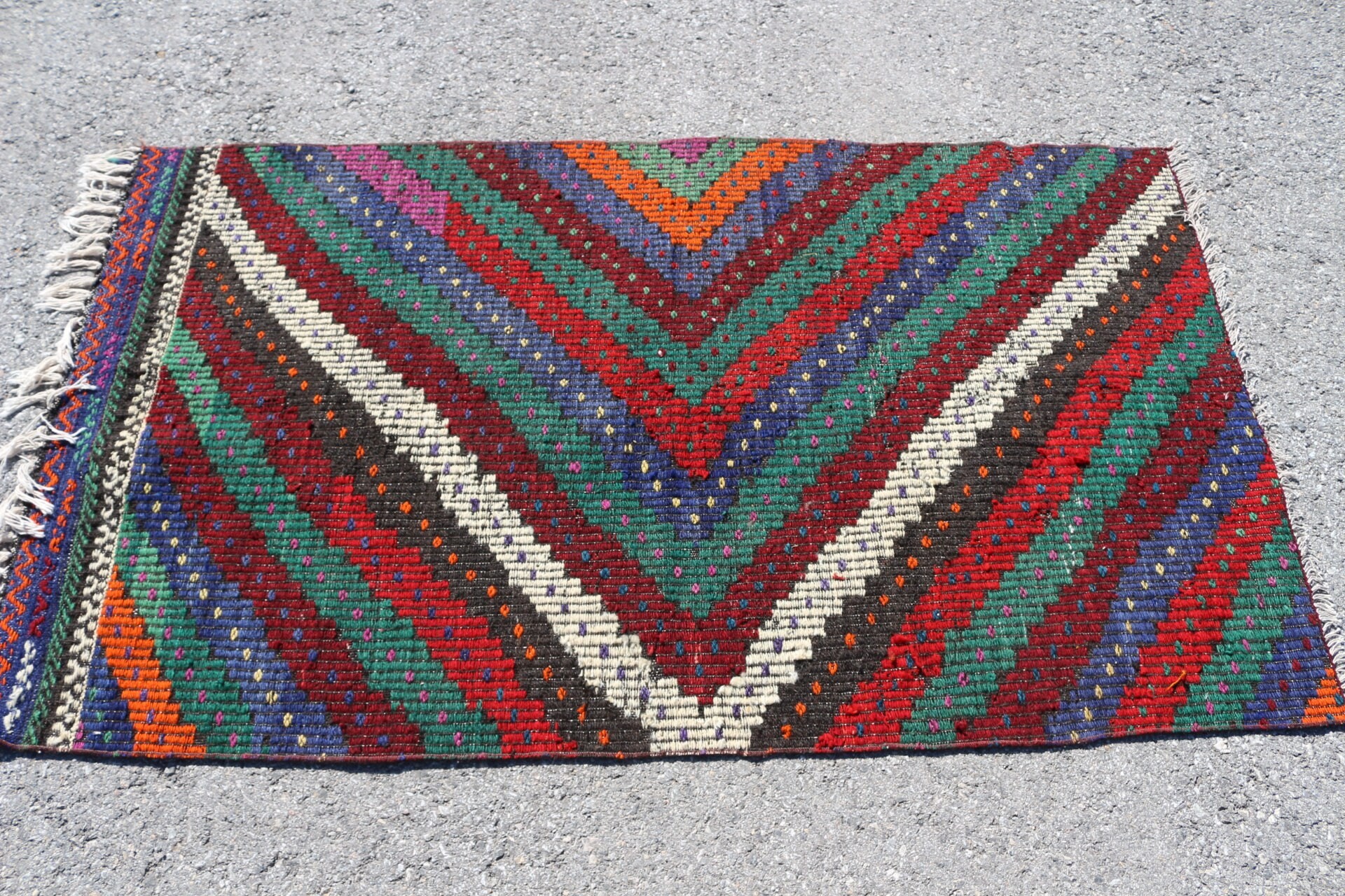 Yatak odası Kilim, Türk Kilim, Ev Kilim, 91x160 cm Antre Kilim, Mutfak Kilim, Giriş Kilim, Mutfak Kilim, Anadolu Kilim, Siyah Uşak Kilim