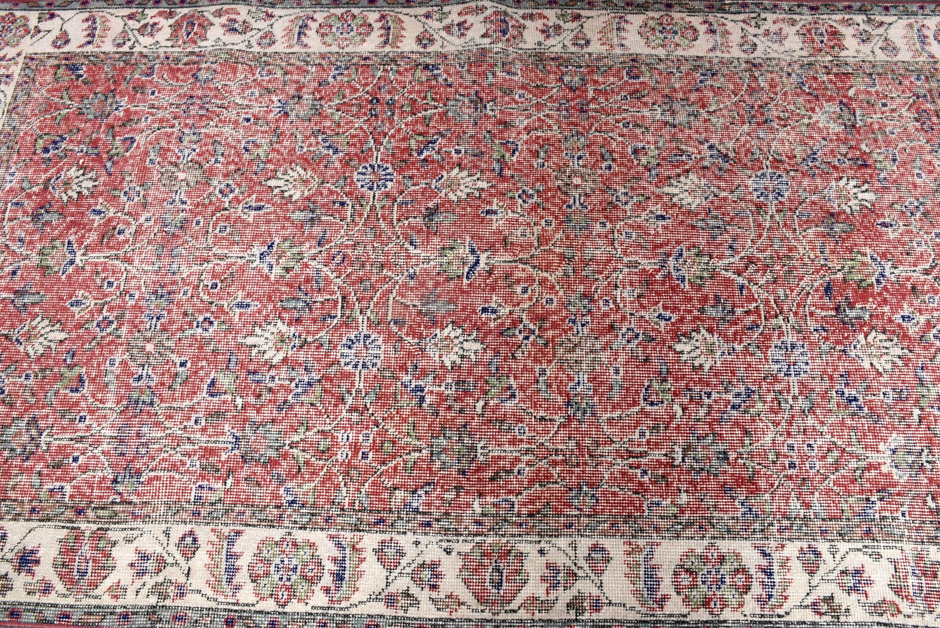 Mutfak Halıları, Kırmızı El Dokuma Halı, Lüks Halılar, Vintage Halılar, Nötr Halı, 3,8x6,7 ft Alan Halıları, Yemek Odası Halıları, Türk Halıları, Havalı Halı