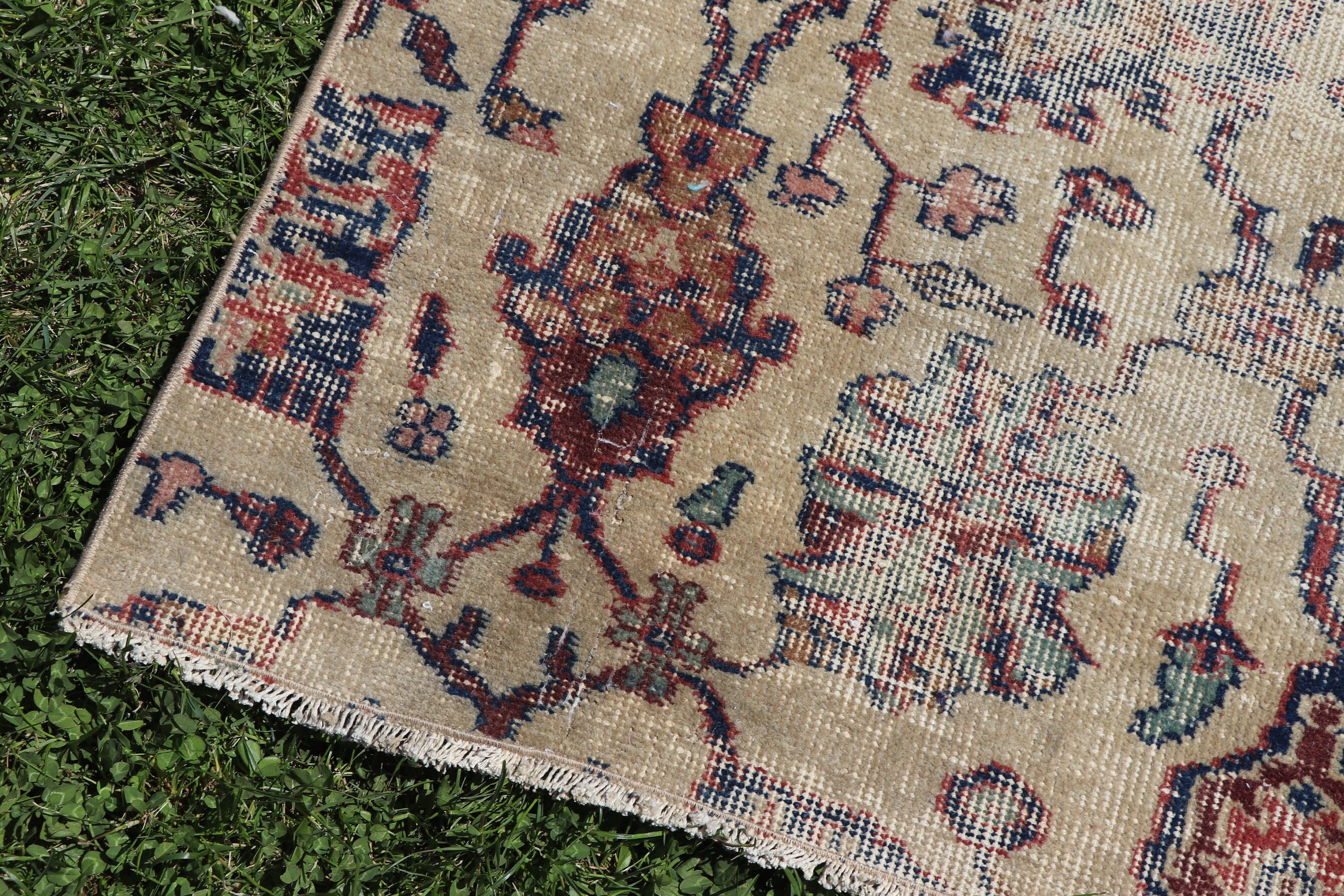 Aesthetic Rug, Bathroom Rugs, Antique Rug, Turkish Rugs, Beige Oushak Rug, Wall Hanging Rugs, 3x4.6 ft Small Rug, Boho Rug, Vintage Rugs