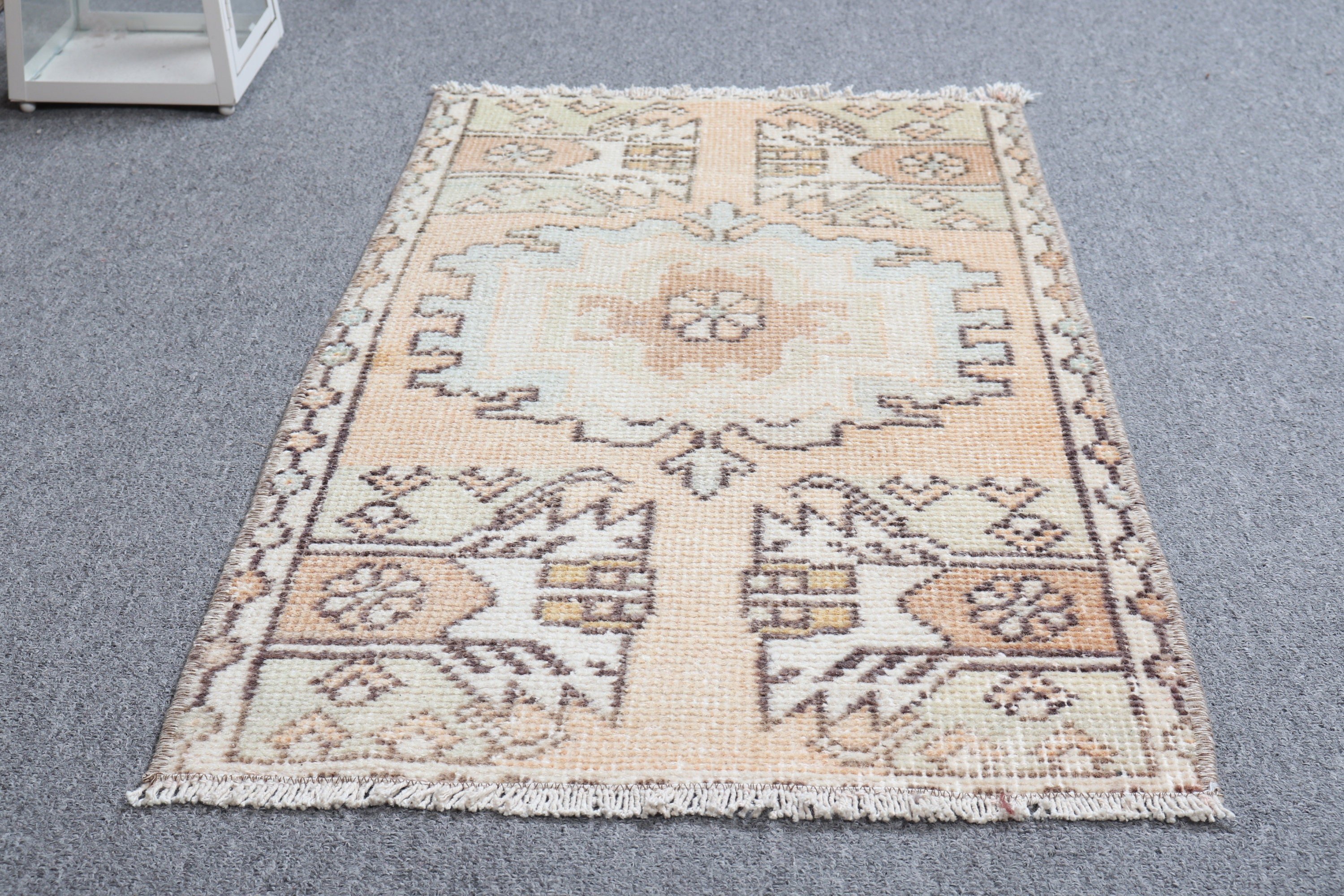 Vintage Rugs, Kitchen Rug, Turkish Rugs, Bathroom Rug, 1.4x2.7 ft Small Rug, Oushak Rugs, Nursery Rug, Rugs for Kitchen, Beige Wool Rug