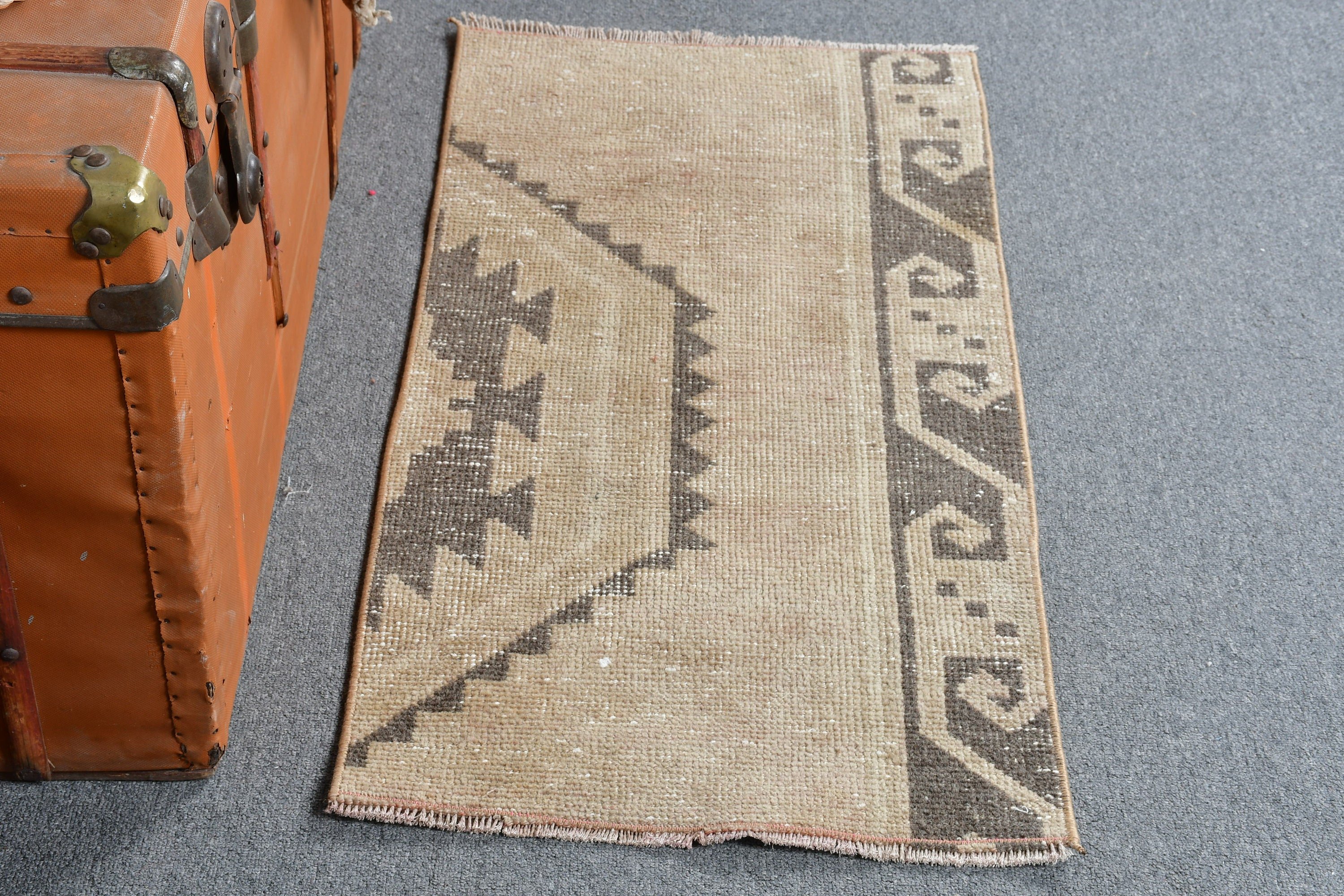 Vintage Rug, 1.6x3.1 ft Small Rug, Brown Kitchen Rug, Floor Rug, Kitchen Rugs, Rugs for Bedroom, Turkish Rug, Bathroom Rug, Bedroom Rugs