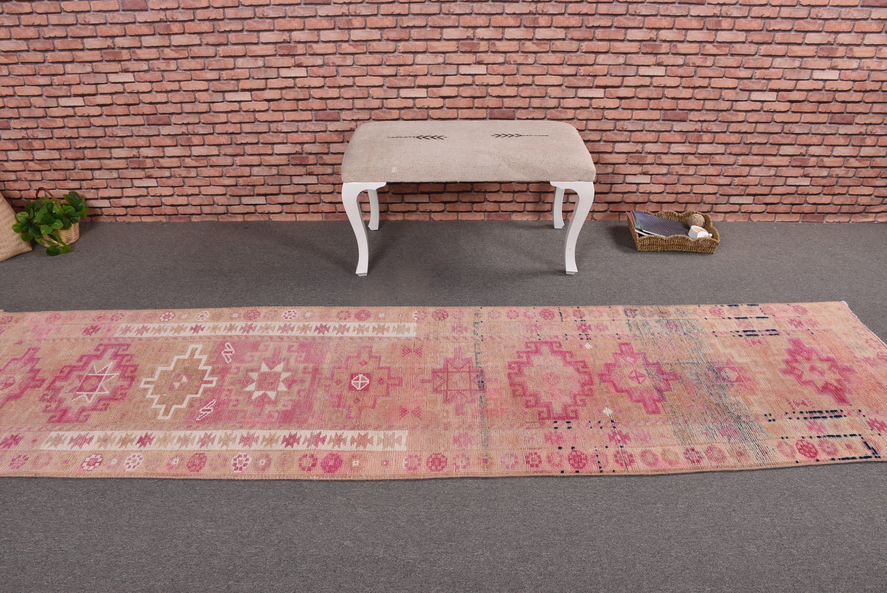 2.7x10.3 ft Runner Halı, Soğuk Halılar, Türkiye Halısı, Merdiven Halıları, Yün Halılar, Vintage Halılar, Uzun Yolluk Halıları, Turuncu İfade Halıları, Türk Halısı